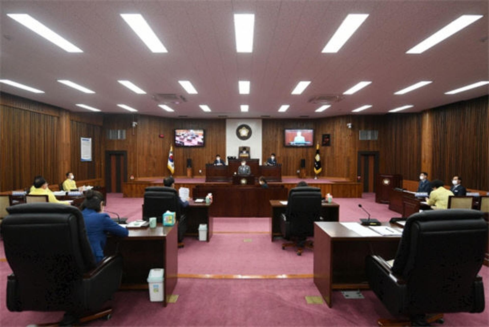 여주시의회, 25일 정례회부터 '유튜브 실시간 방송' 시범 운영