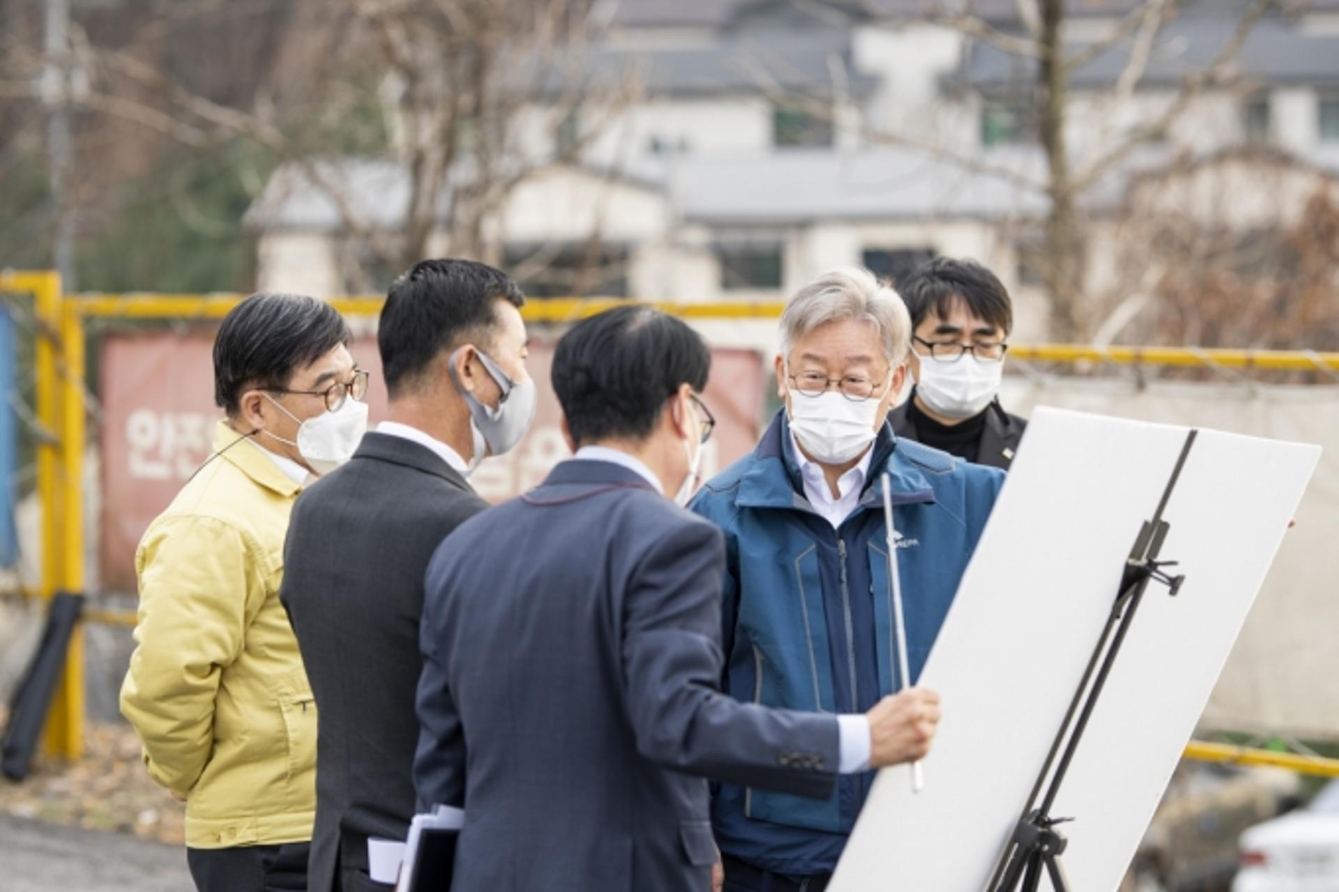 이재명 "산지훼손으로 주민 삶 만족도 하락 심각…계획적 개발 필요"