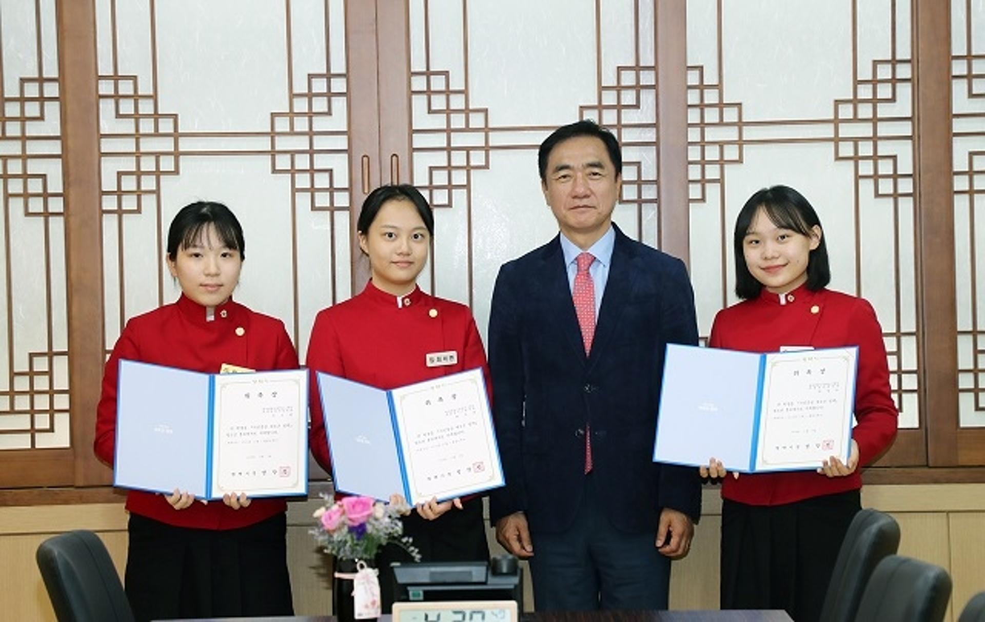 평택시, 한국관광고 학생 3명에 '청소년 홍보대사' 위촉