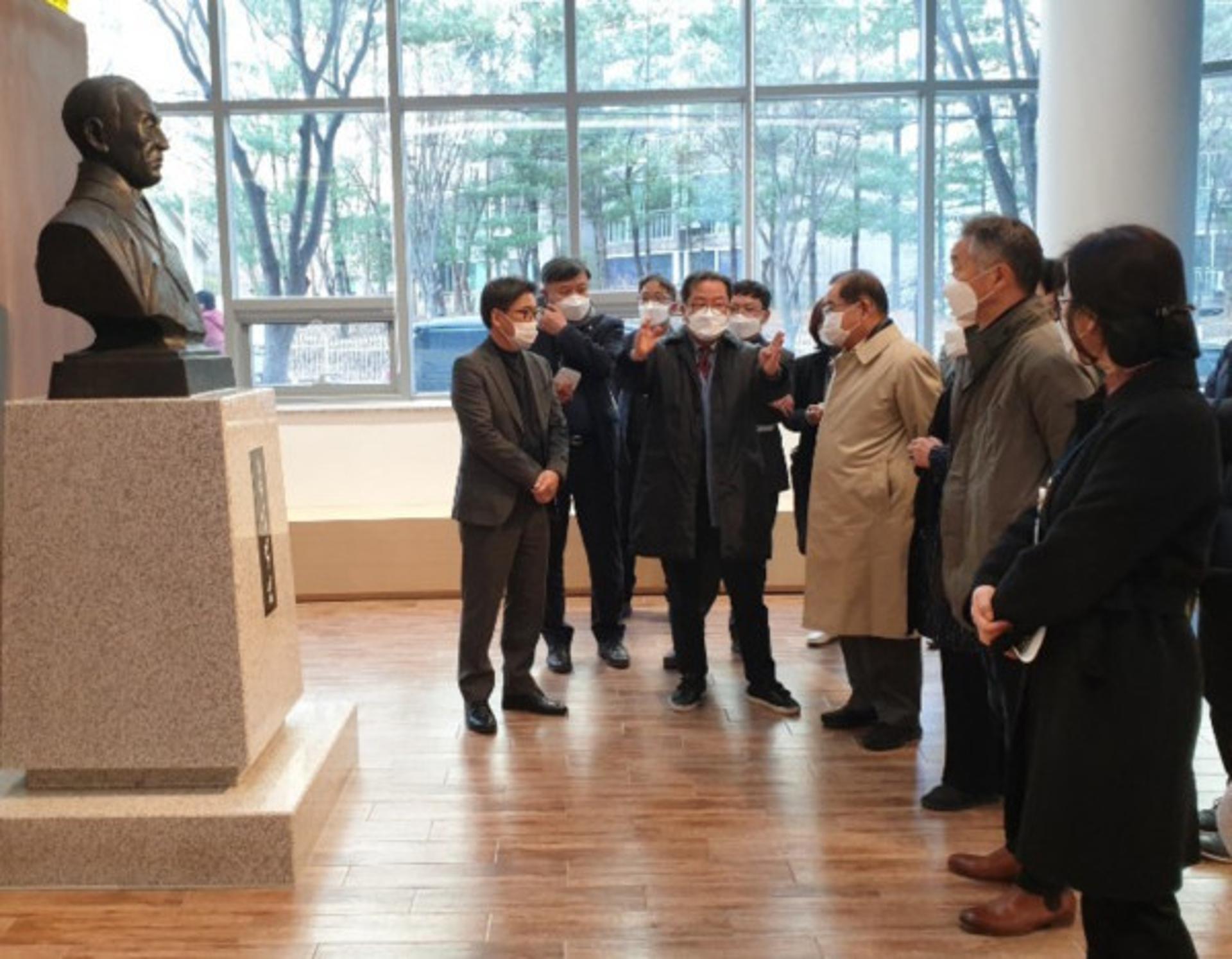 조광한 남양주시장, 이석영뉴미디어도서관 막바지 현장 점검