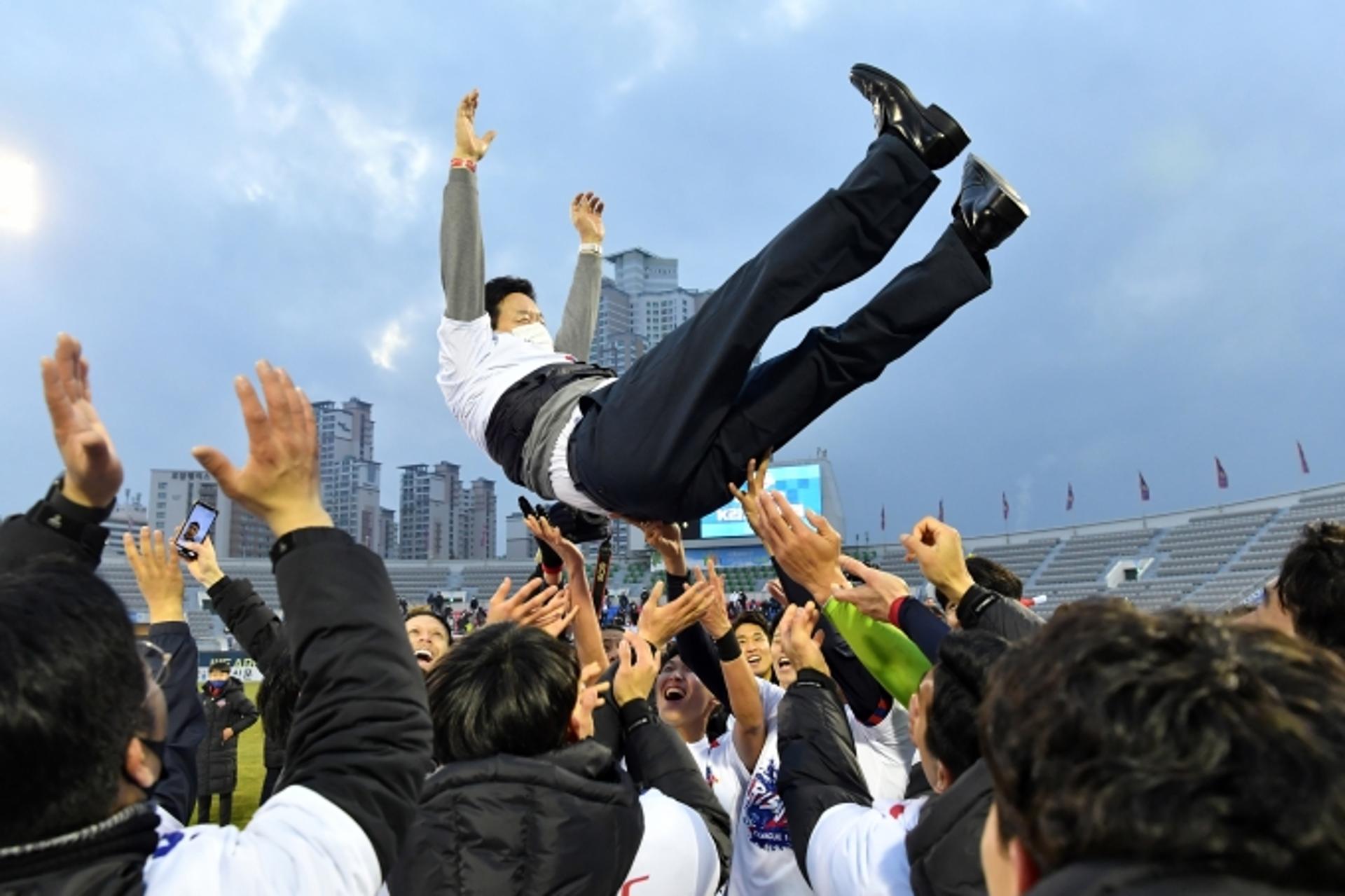 염태영 시장, "수원 FC의 승격은 시민과 축구팬 여러분의 성원 덕분"