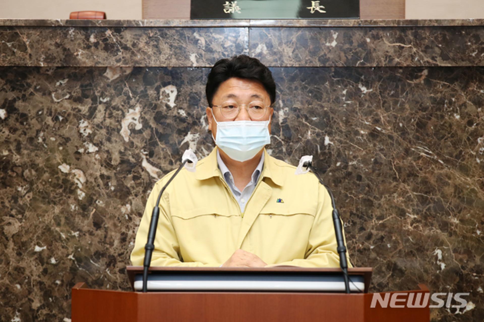 엄태준 이천시장 "내년 경제상황 불확실성 우려...생활밀착형 복지 집중 투자"