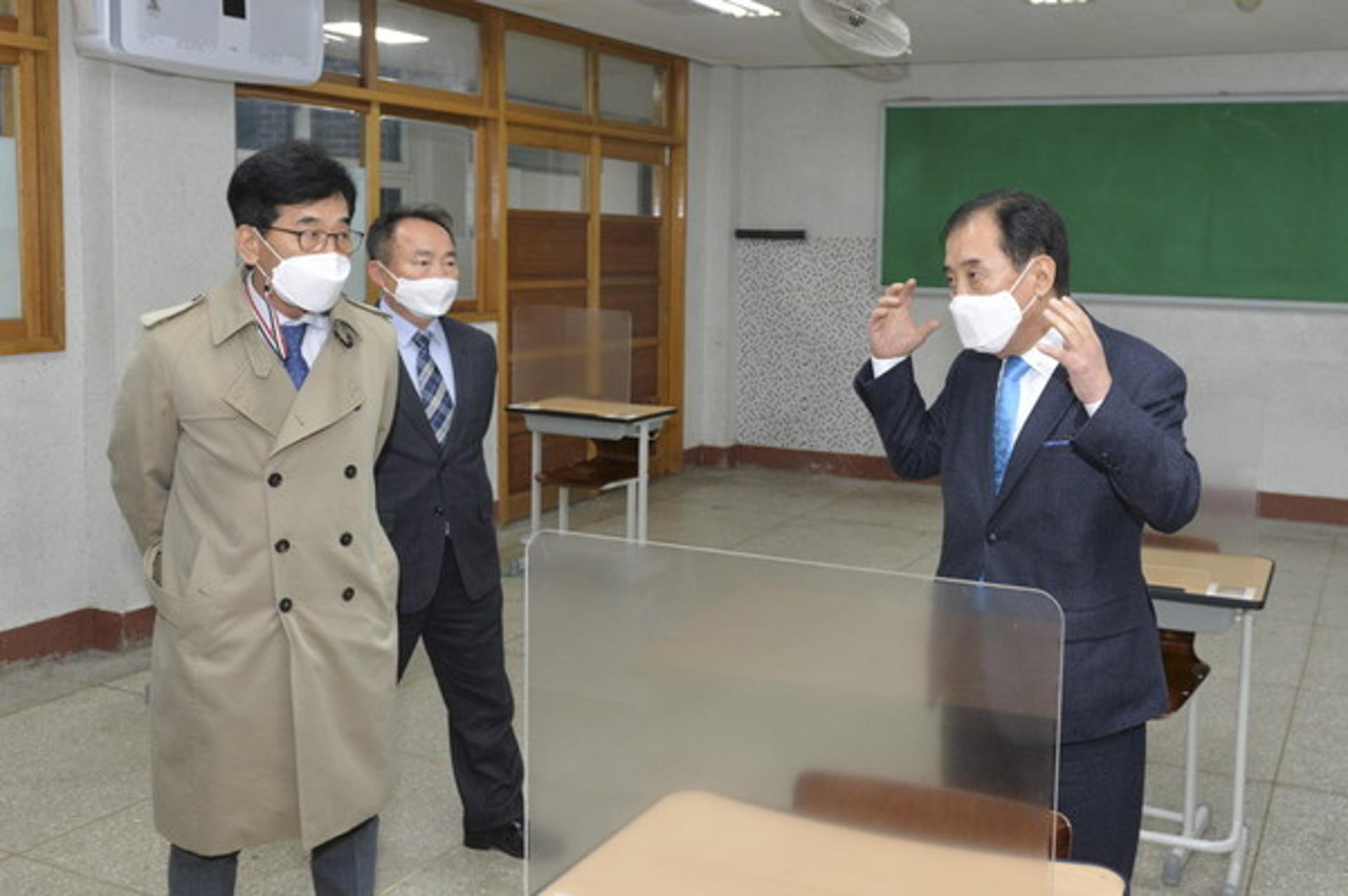 박윤국 포천시장, 수능 방역현장 점검…"안전한 시험환경 조성, 역량 집중"