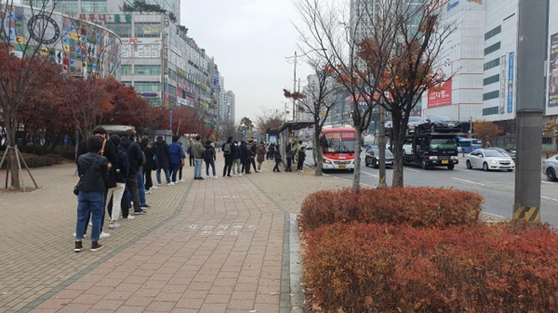 부천시, 광역버스 정류소 줄 서기 유도선 설치