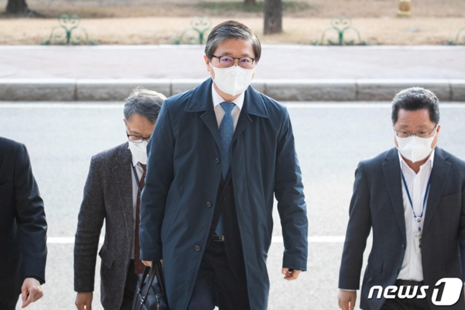 변창흠 국토 후보 "방배 아파트 '영끌 대출' 성격 아니다" 해명