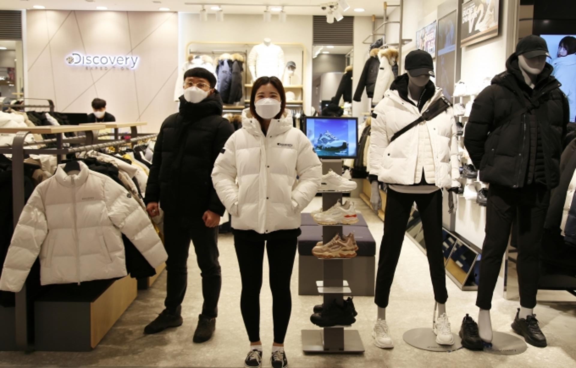 광주신세계, "RDS 인증 '숏패딩 아웃터' 인기"