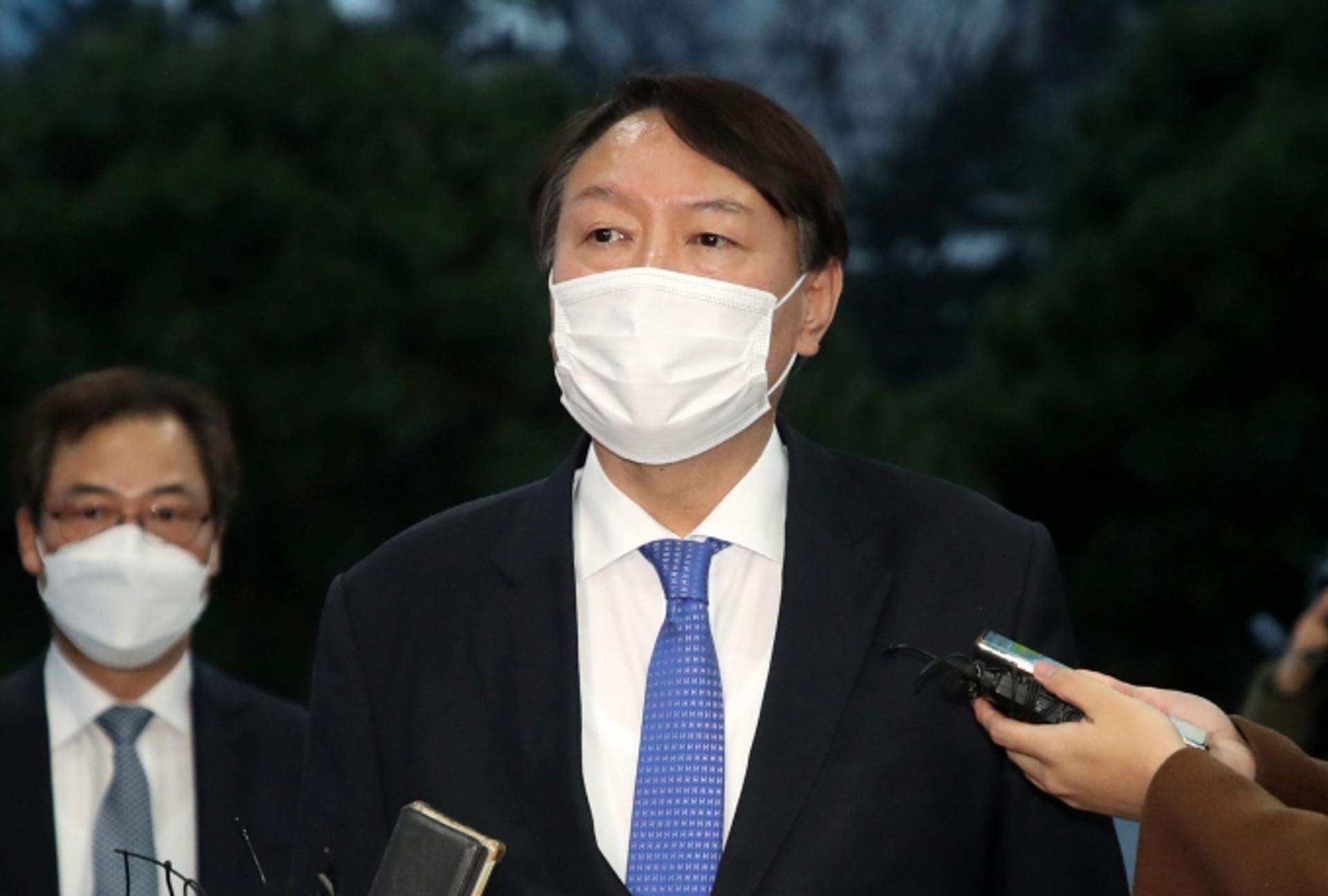 윤석열 징계위원회 종료, ‘정직 2개월’… 헌정사 초유 식물 검찰총장