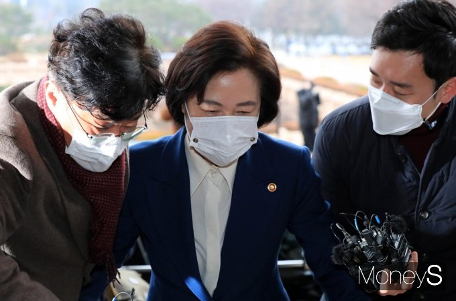 국민의힘, 추미애 사의 표명에 "윤석열 죽이기 완수하자 퇴장?"
