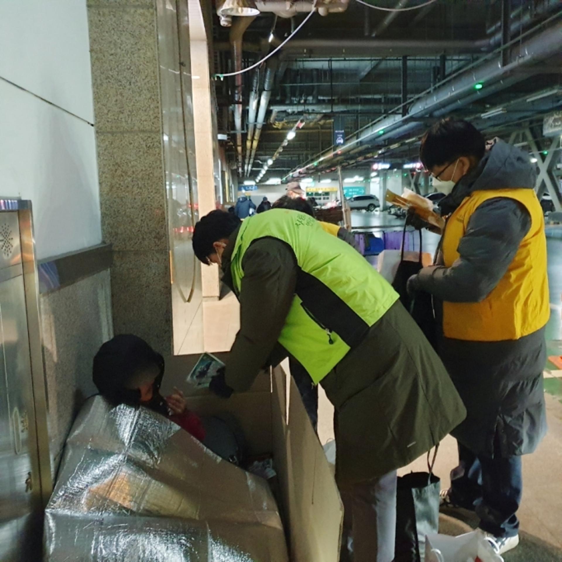 수원시, 한파 속 노숙인 보호에 나서… 3월까지 동절기 특별보호대책 추진