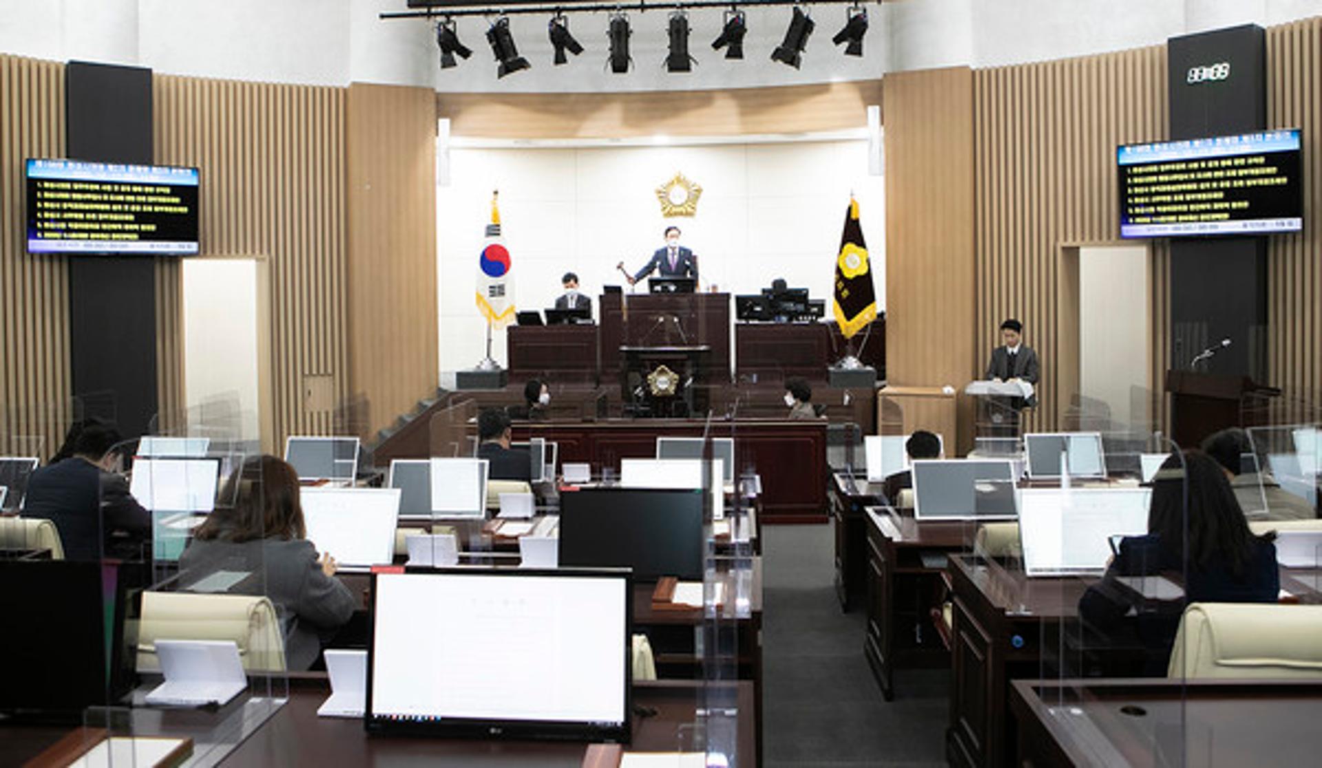 화성시의회, 제2차 정례회 폐회…내년 예산 2조6527억원 승인