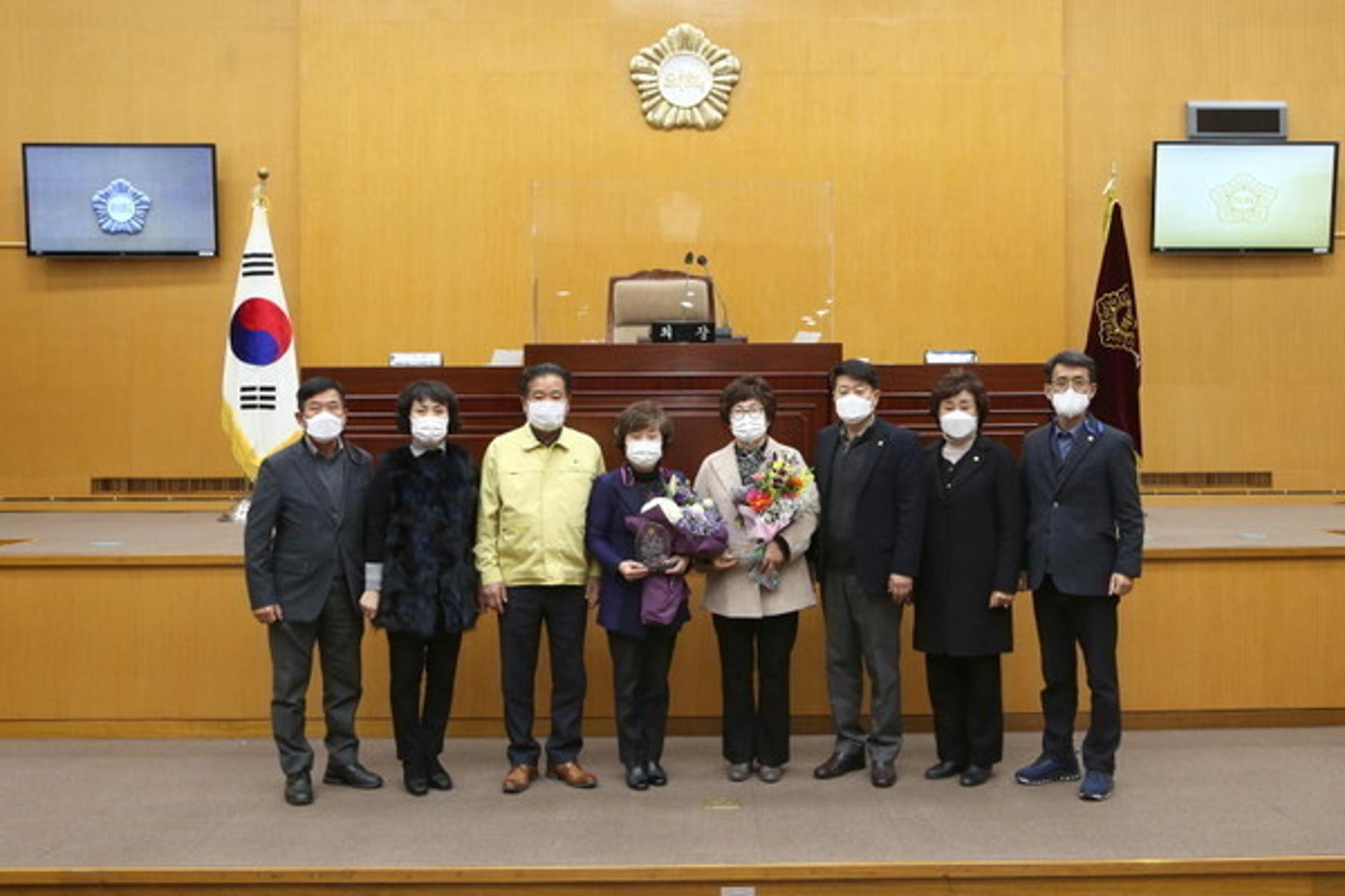 연천군의회, 심상금·서희정의원 의정활동 우수의원 수상