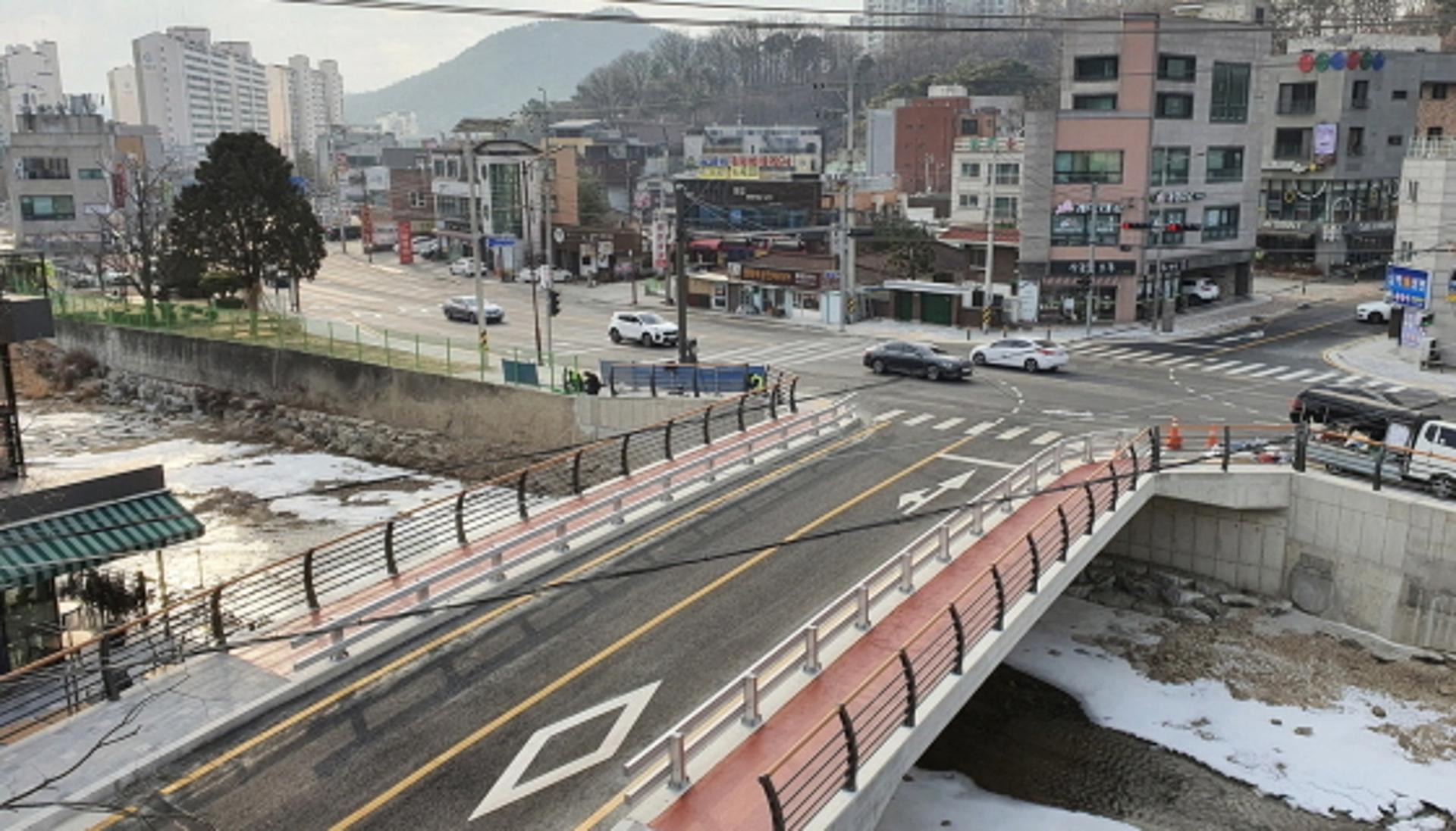 안양시, 석수1동 삼막1교 주변 도로확장 준공…교통편의·안전 확보