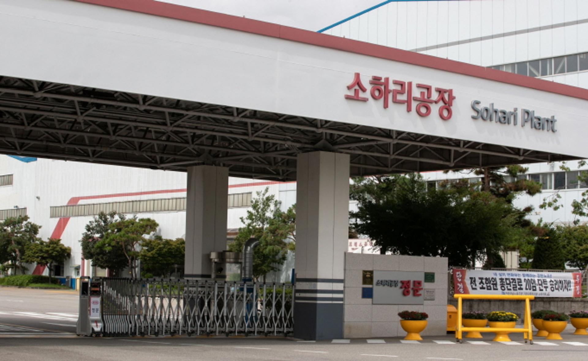 '잔업30분 복원'에 4만대 손실… 기아차, 파국은 막았다