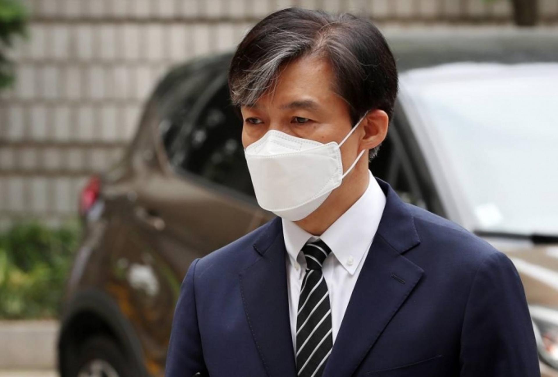조국·추미애 법무 장관 과잉 수사·보도였나… '기자 토론'