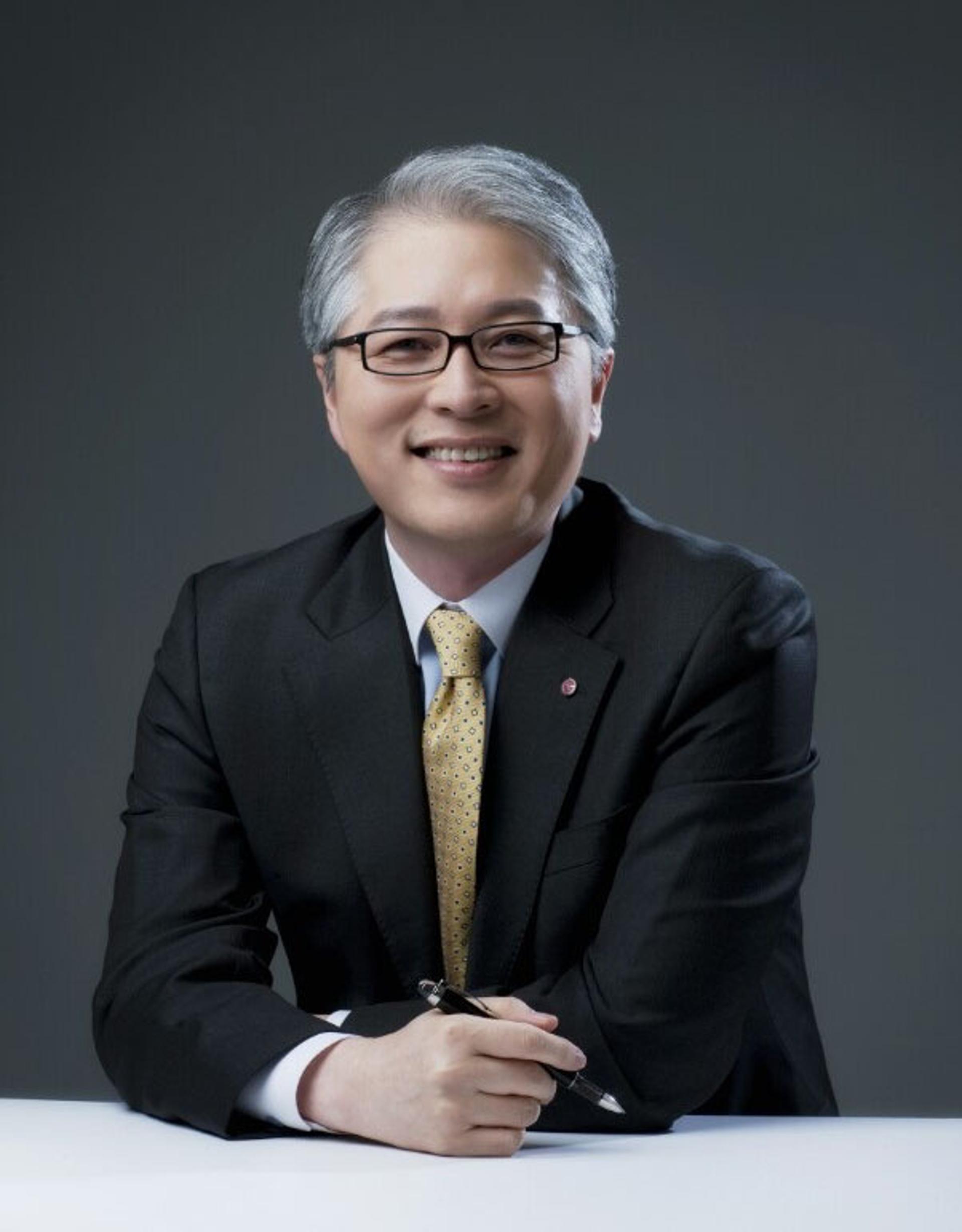 권봉석 LG전자 사장 “LG팬덤 만드는 미래사업 체계적 준비”