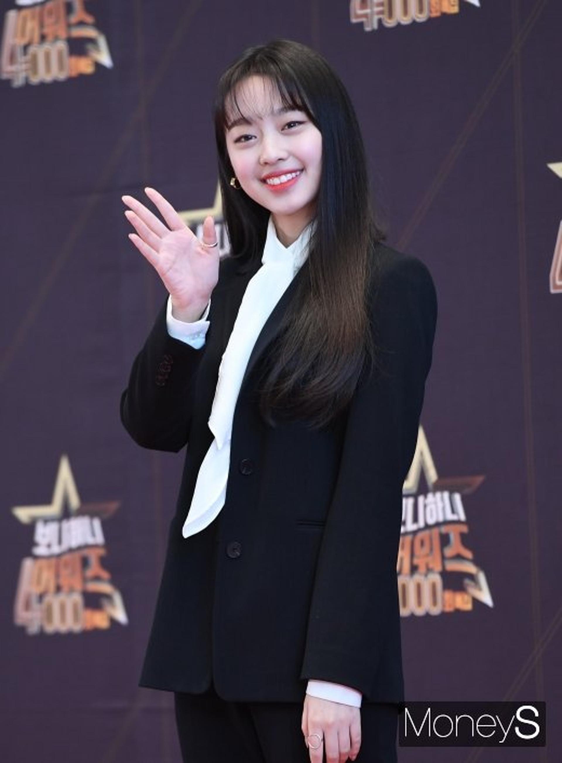 이수민 왜 이러나… "불법사이트 통해 영화 시청 죄송"