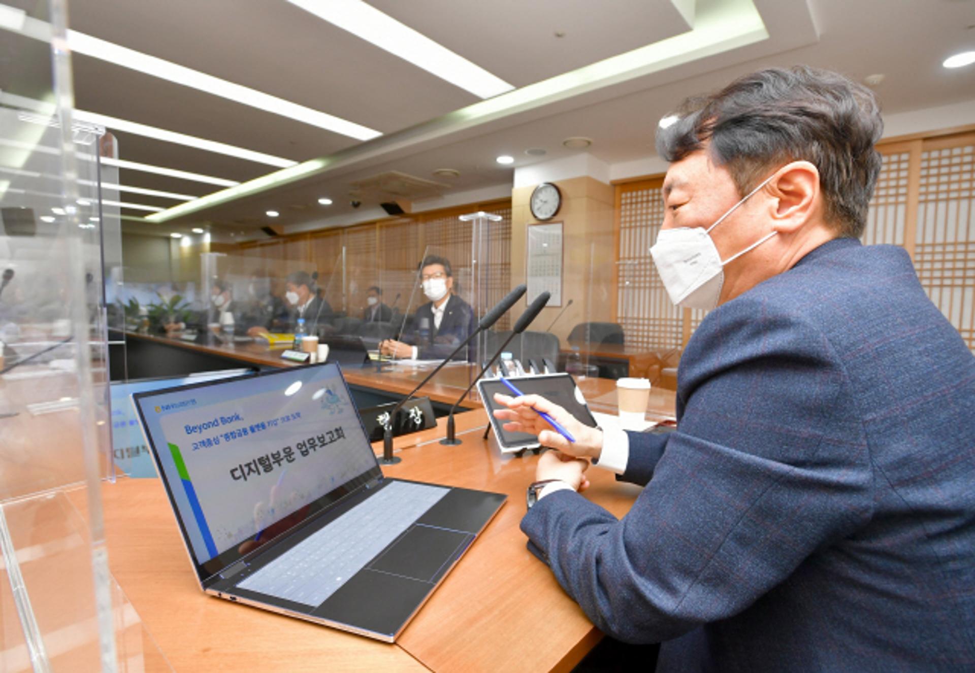 권준학 농협은행장 "디지털 금융 혁신은 최우선 과제"