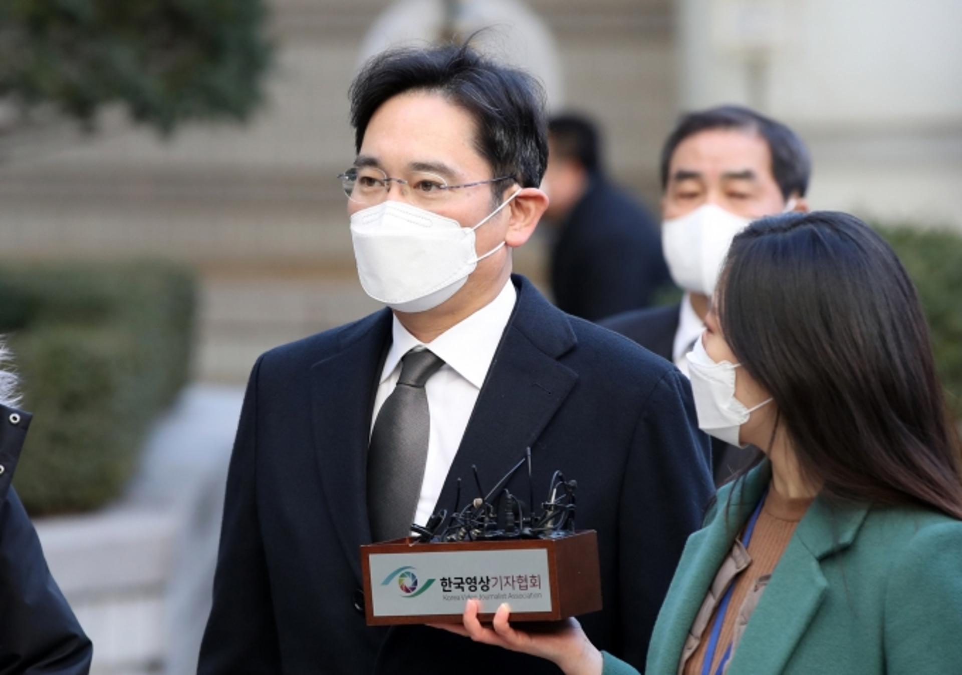 “이재용 선처해야”… 운명의 날, 징역 9년 구형 뒤집을까