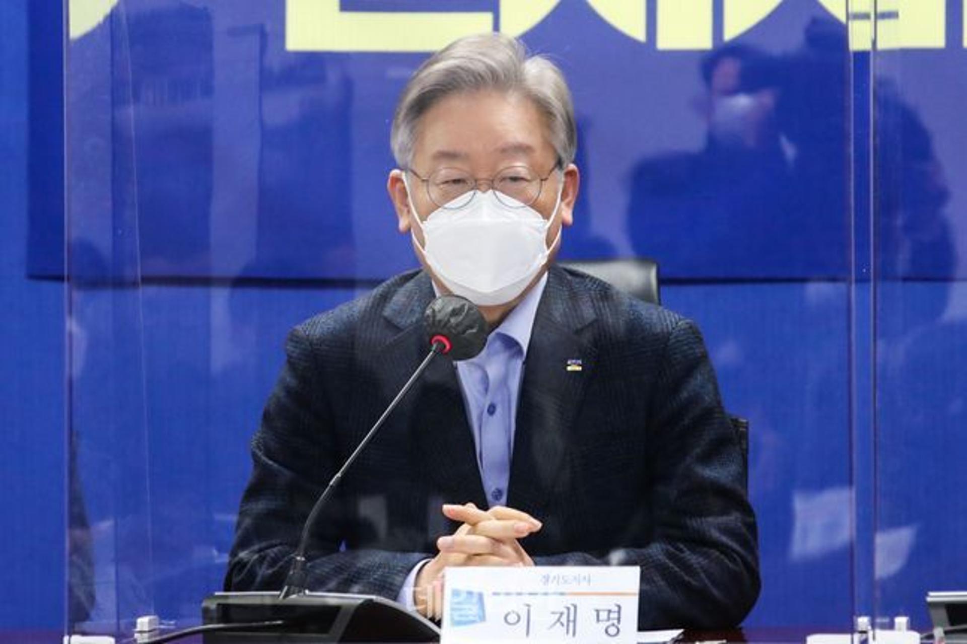 이재명, '대선지지도' 27%로 선두질주…이낙연 13% 윤석열 10%