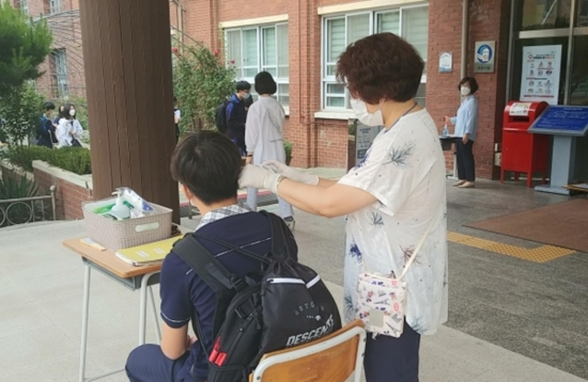 하남시, '방역+일자리'…'학교방역 안전지킴이' 사업 스타트