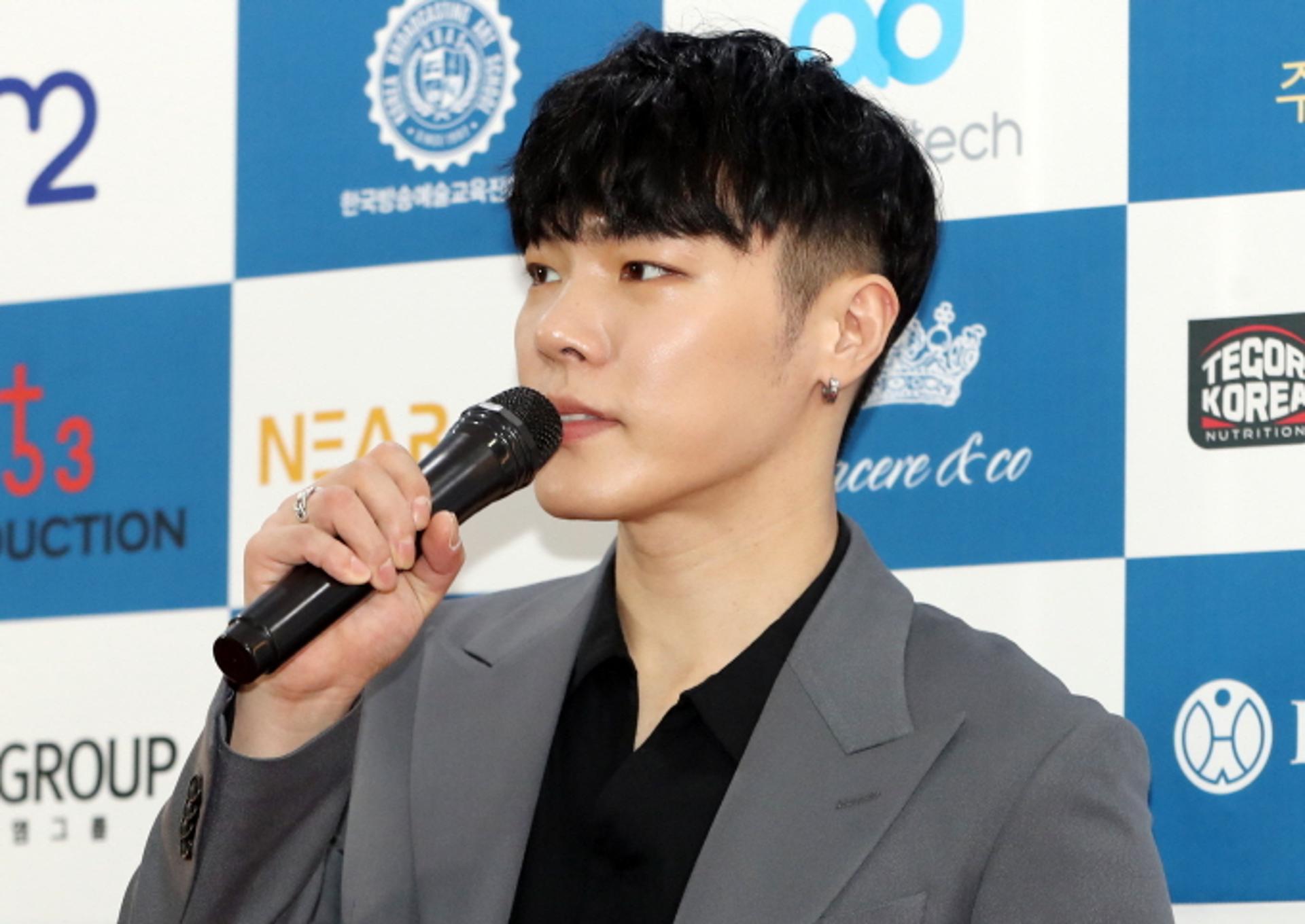 화장실서 쓰러졌던 휘성, 프로포폴 혐의 대부분 인정