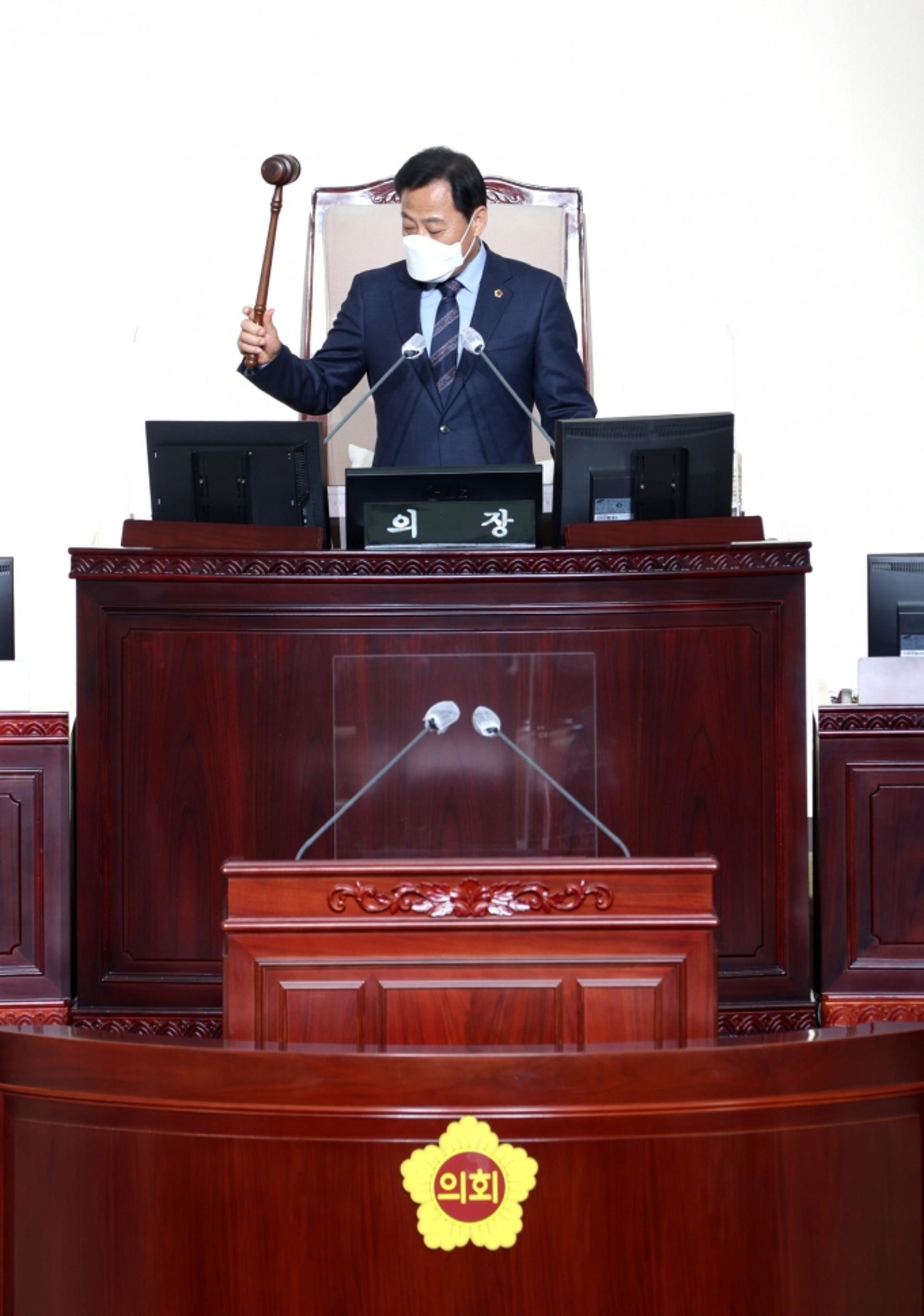 장현국 경기도의회의장 "2차 재난소득 지급시 방역·도민안전 고려해야"