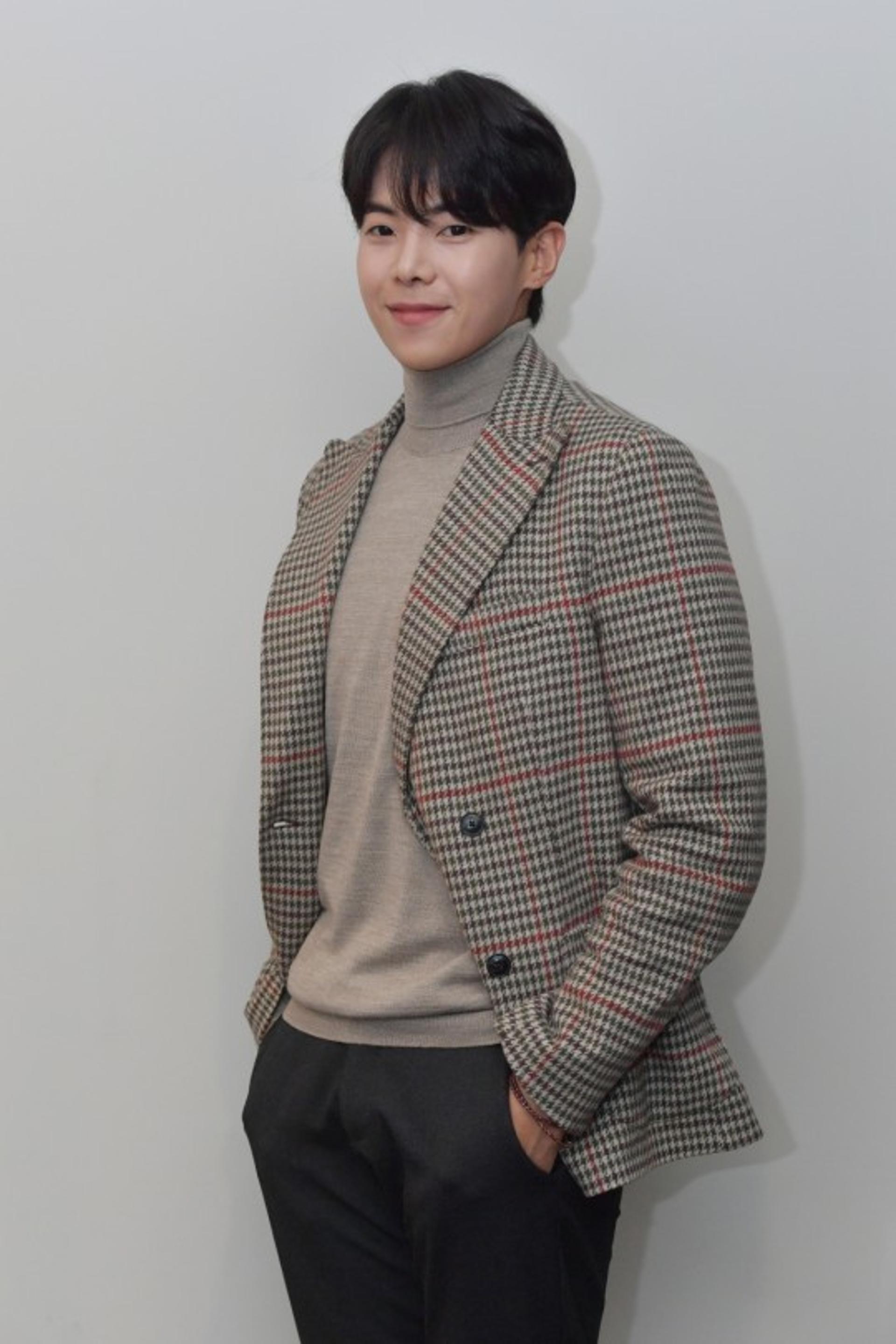 "지인이 키워"… 박은석 강아지 파양 논란 해명 보니?