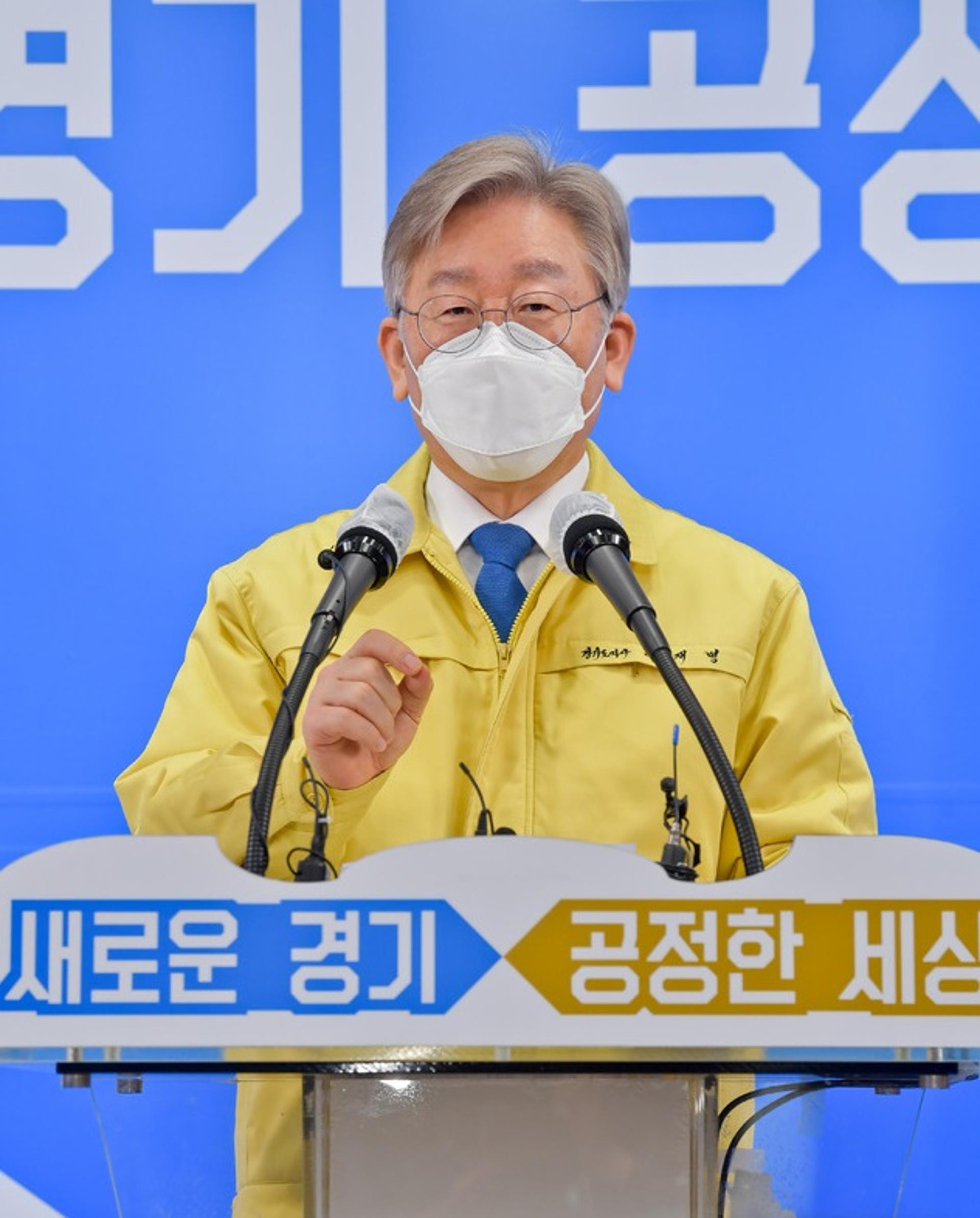 경기도 2차 재난기본소득 첫날 84만명 신청…체크 카드가 74%