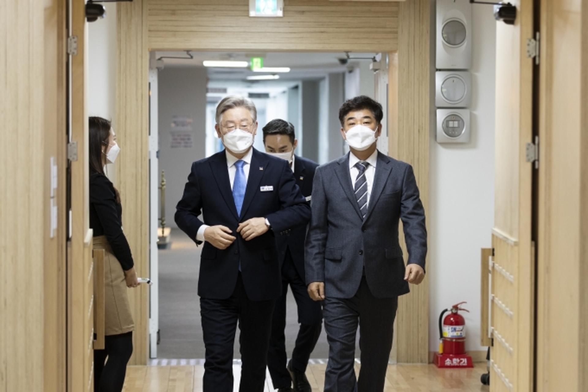 이재명 "공정경쟁 환경은 중요한 가치…가맹·대리점 분야 불공정 실태파악 나설것"