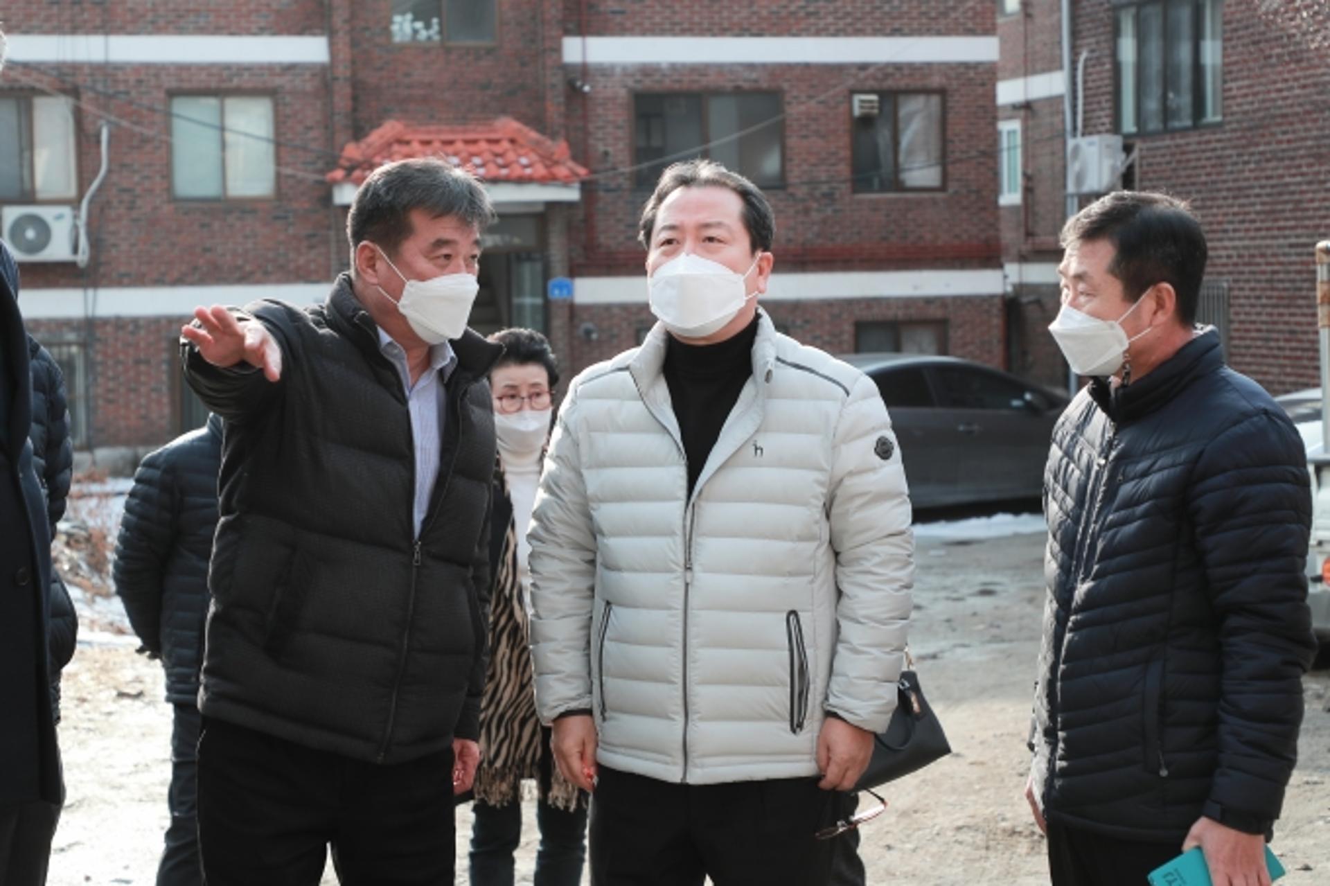 조광한 남양주시장, 무단투기 현장 방문 "쓰레기 배출방법 계도"