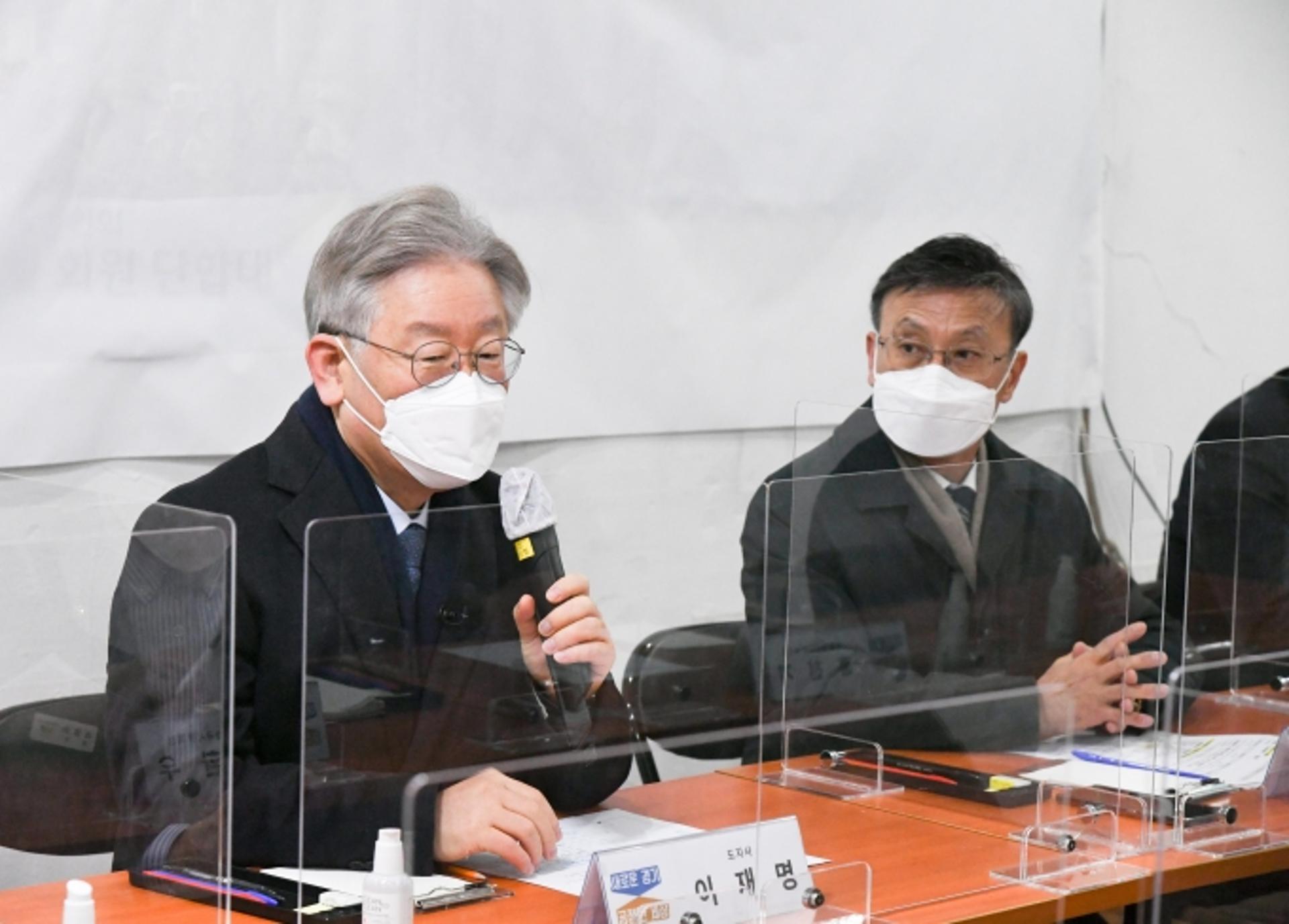 이재명·정하영, 양곡시장 방문 설민심 청취…상인들 "재난지원금 큰도움"