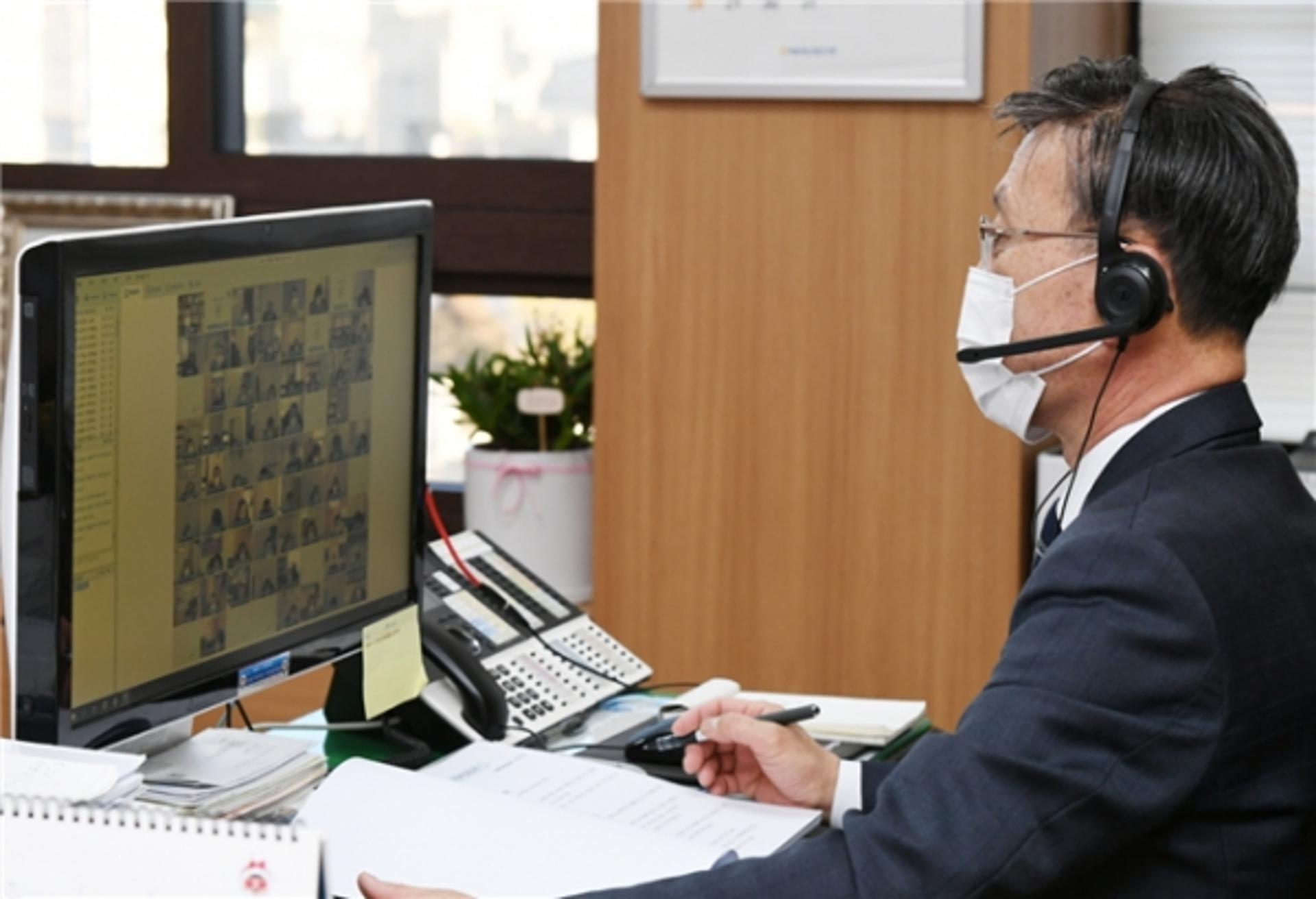정하영 김포시장, 전 간부진과 ‘비대면 화상회의’ 첫 개최