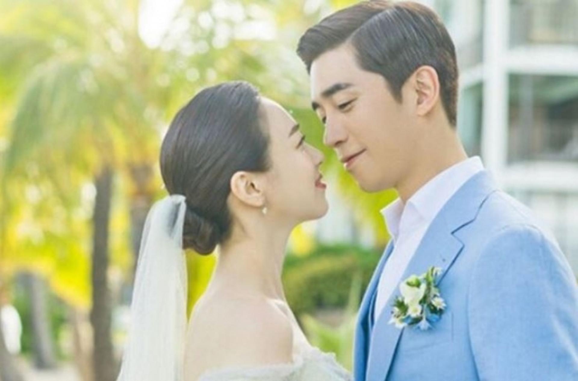 "결혼하길 잘했다"… 신성록 와이프, 연예인급 미모?