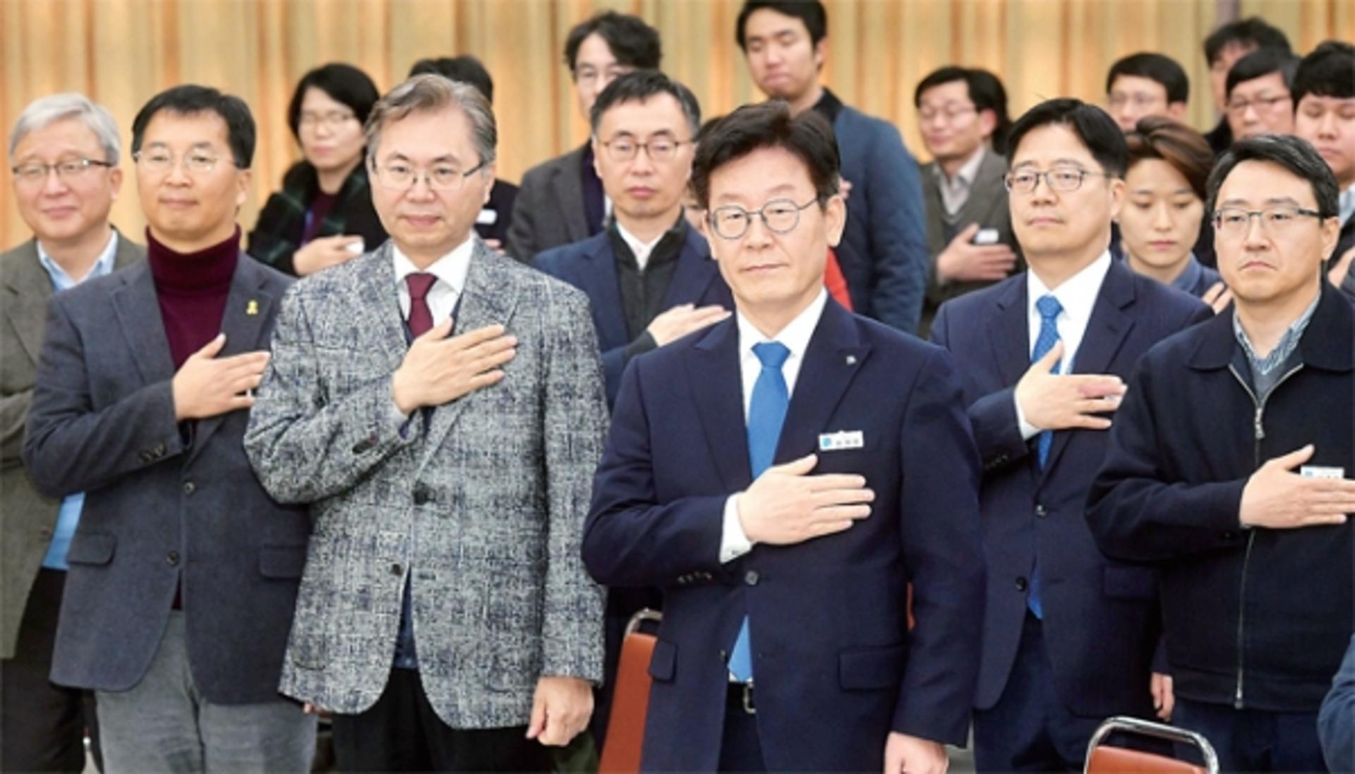 이한주 경기연구원장 "이율배반적 태도 버리고 따뜻한 포용력 가져야"…'기본소득 포화'에 방탄