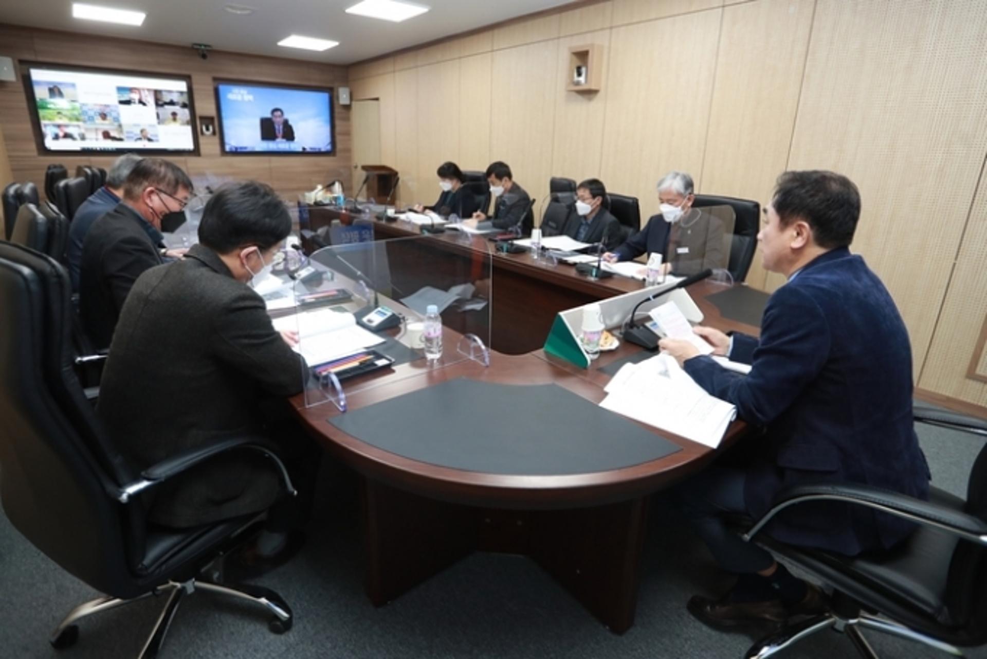 정장선 평택시장 "평택항, 동북아 종합거점 항만으로 키우자"