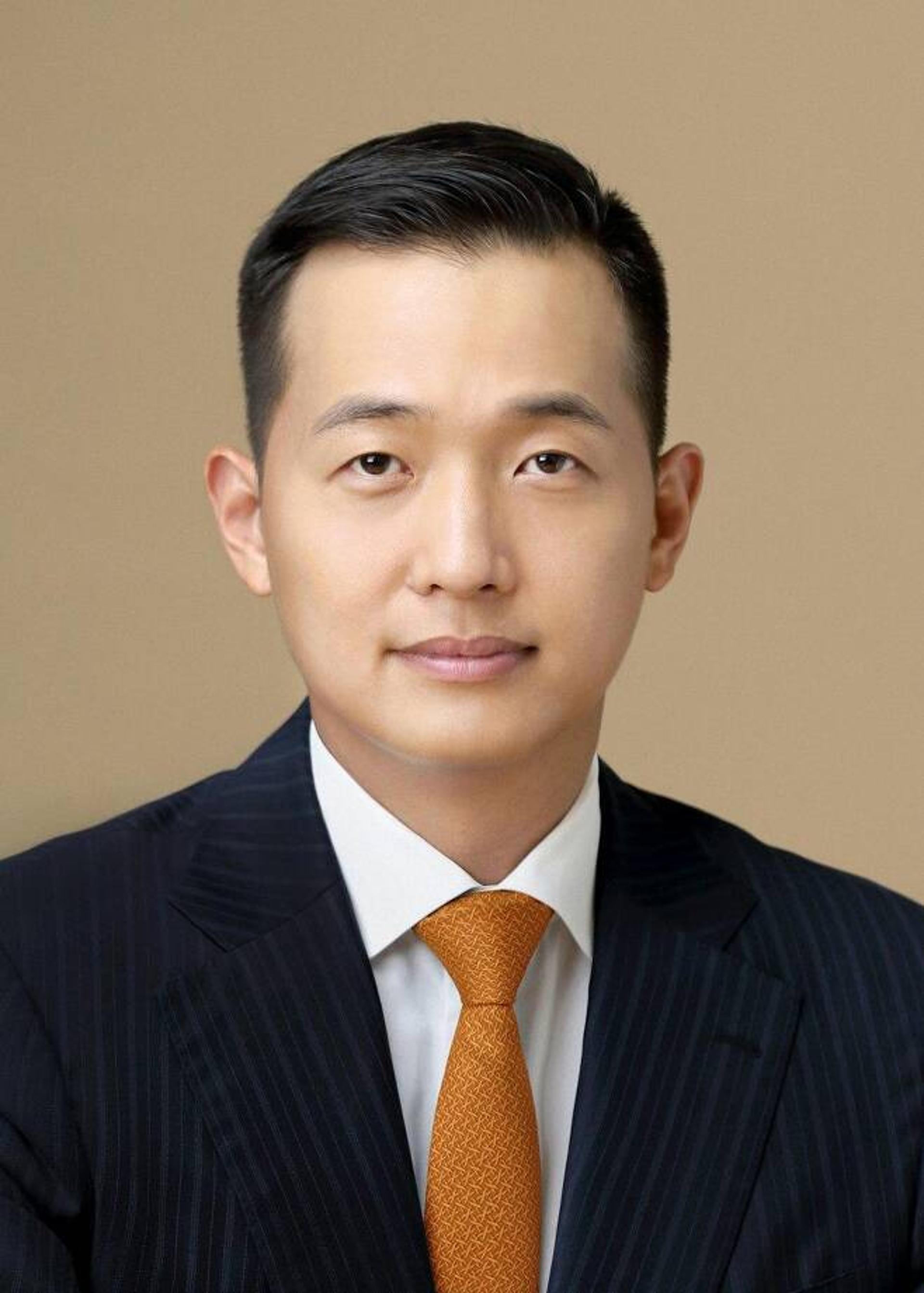 김동관 한화솔루션 사장, 인공위성 벤처기업서 ‘무보수 이사’로 뛴다