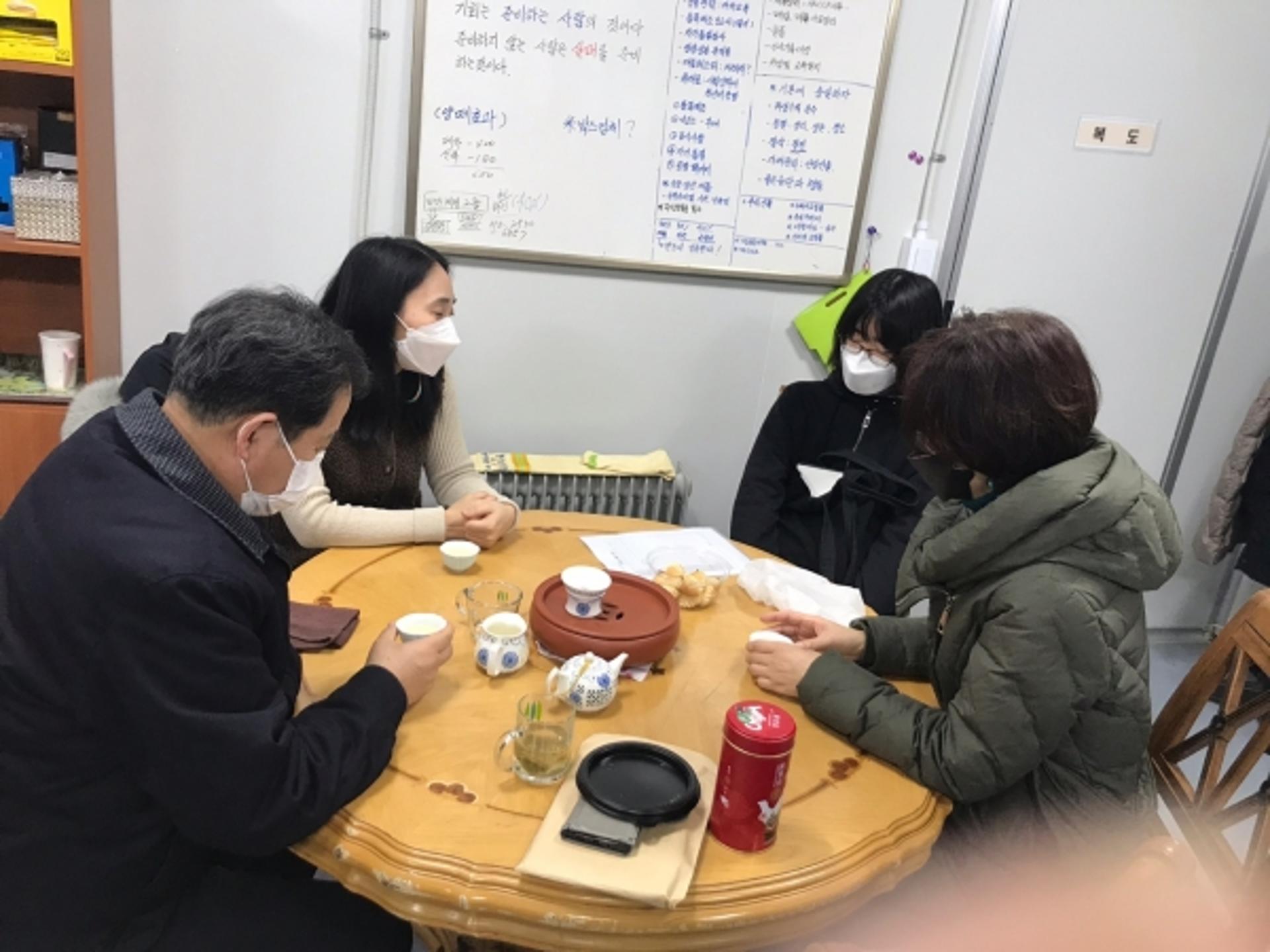 의왕시 학교밖청소년들, 수제초코파이 제조회사에서 인턴십