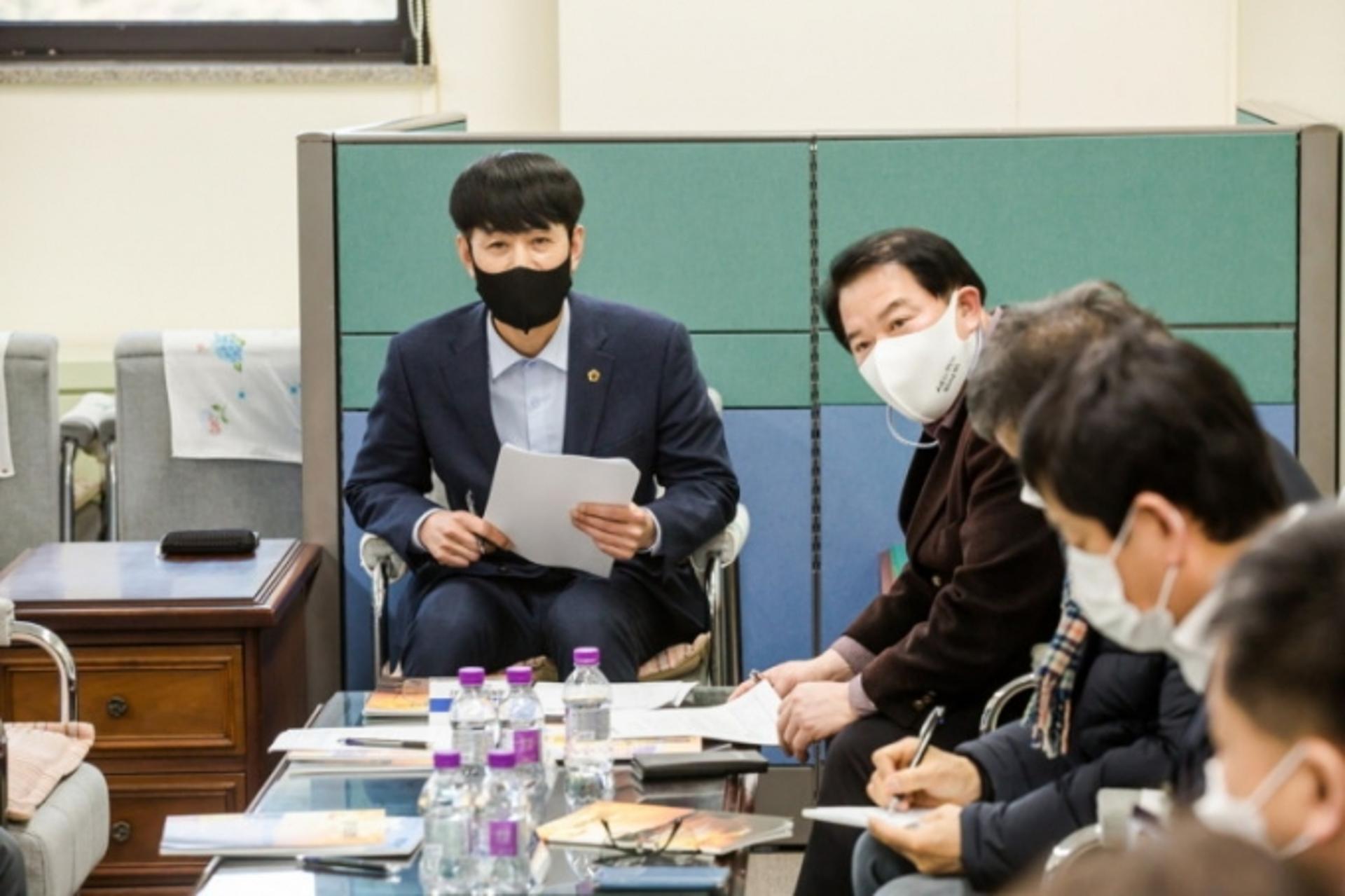 경기도의회, 소식지에 친환경 용지 도입…VR·AR 영상 콘텐츠 접목 '눈길'