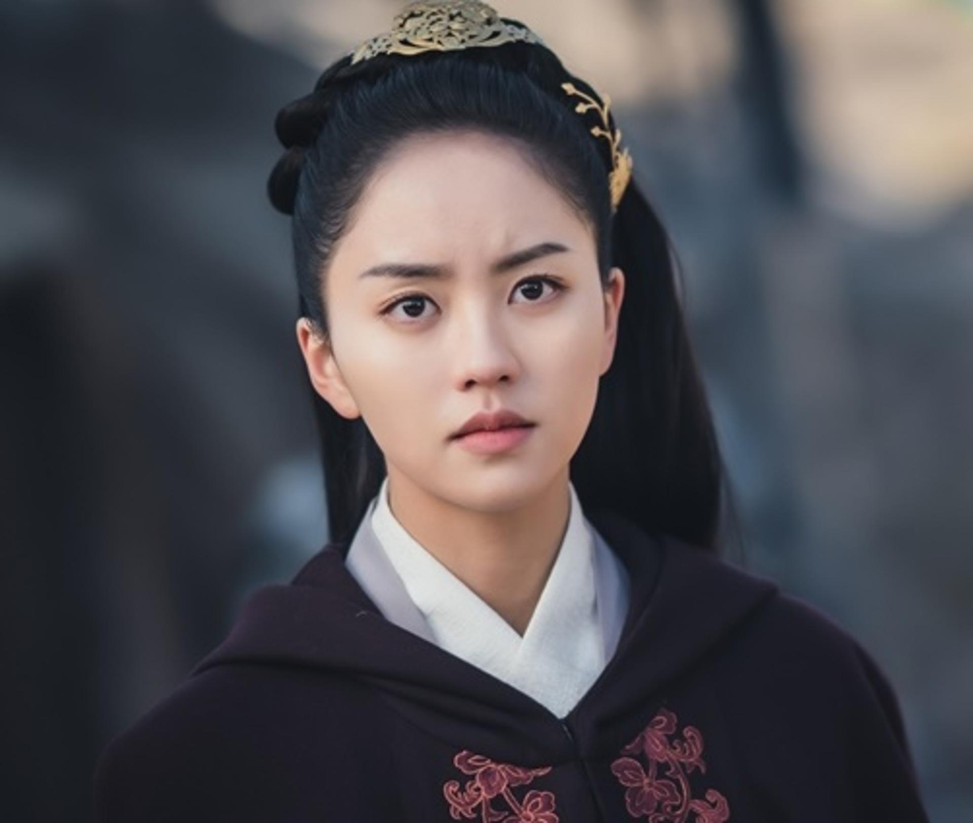 “한복은 중국 전통의상, 손흥민도 중국인?”