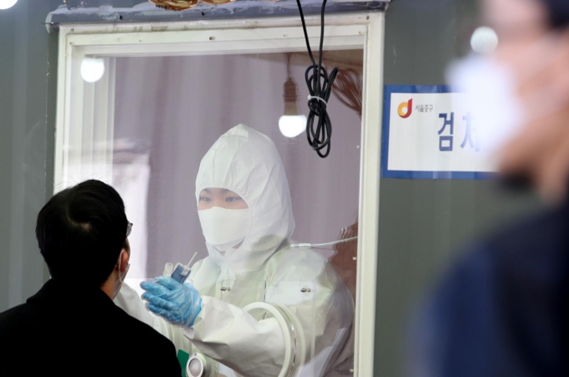 “코로나 파견 의료 인력은 고속도로 통행료 면제입니다”