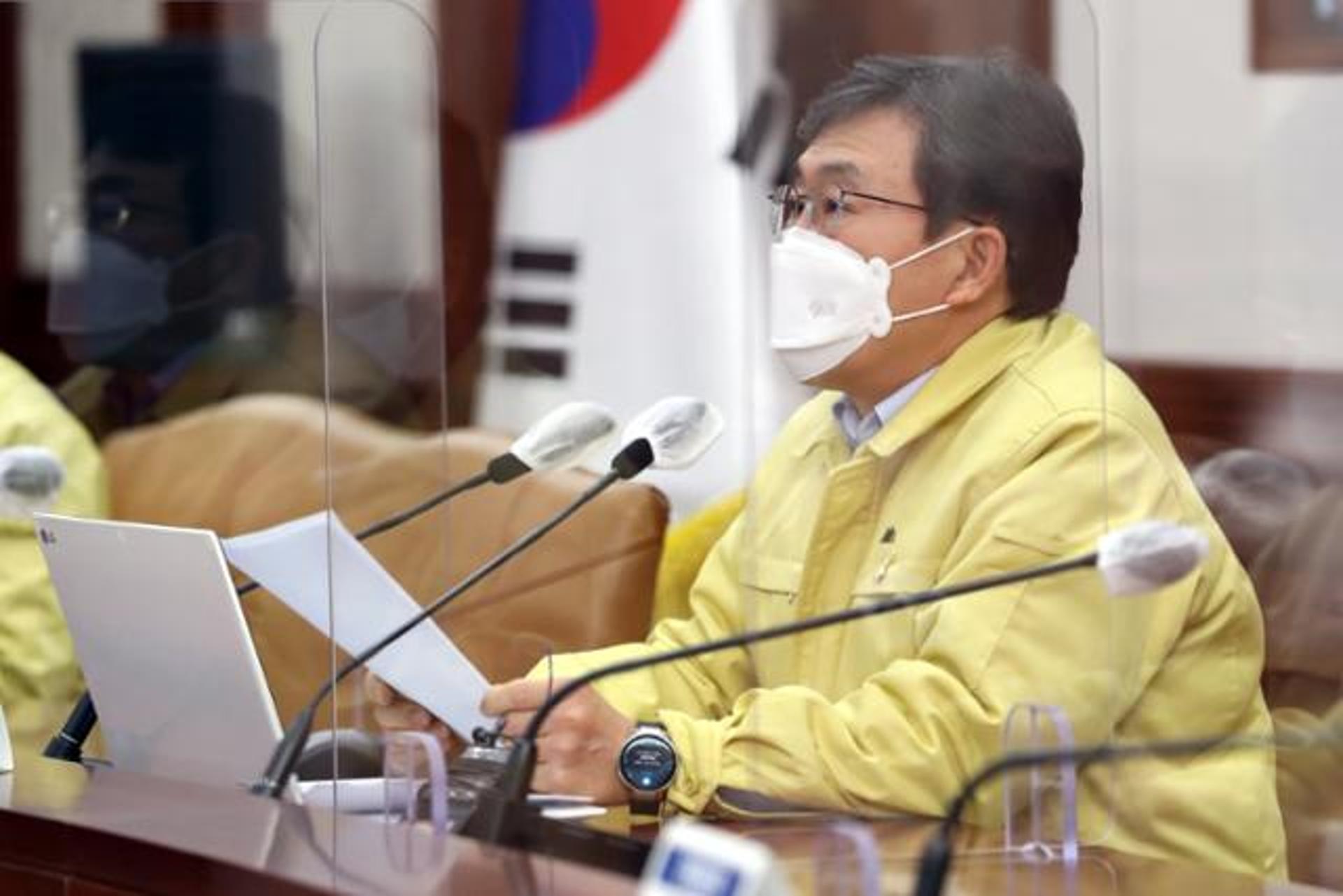 직장·지인 모임서 집단감염 지속… 새학기 방역 긴장(종합)
