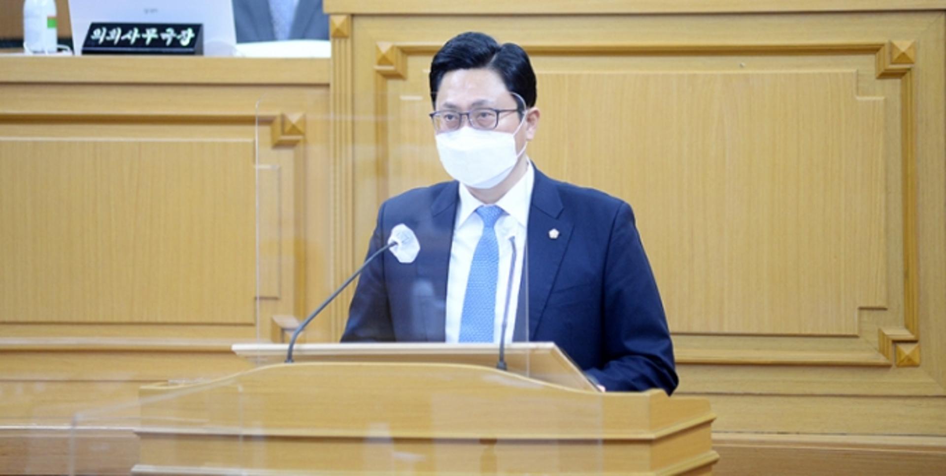 이용욱 파주시의원, '파주형 기본소득 지역화폐 지급' 제안