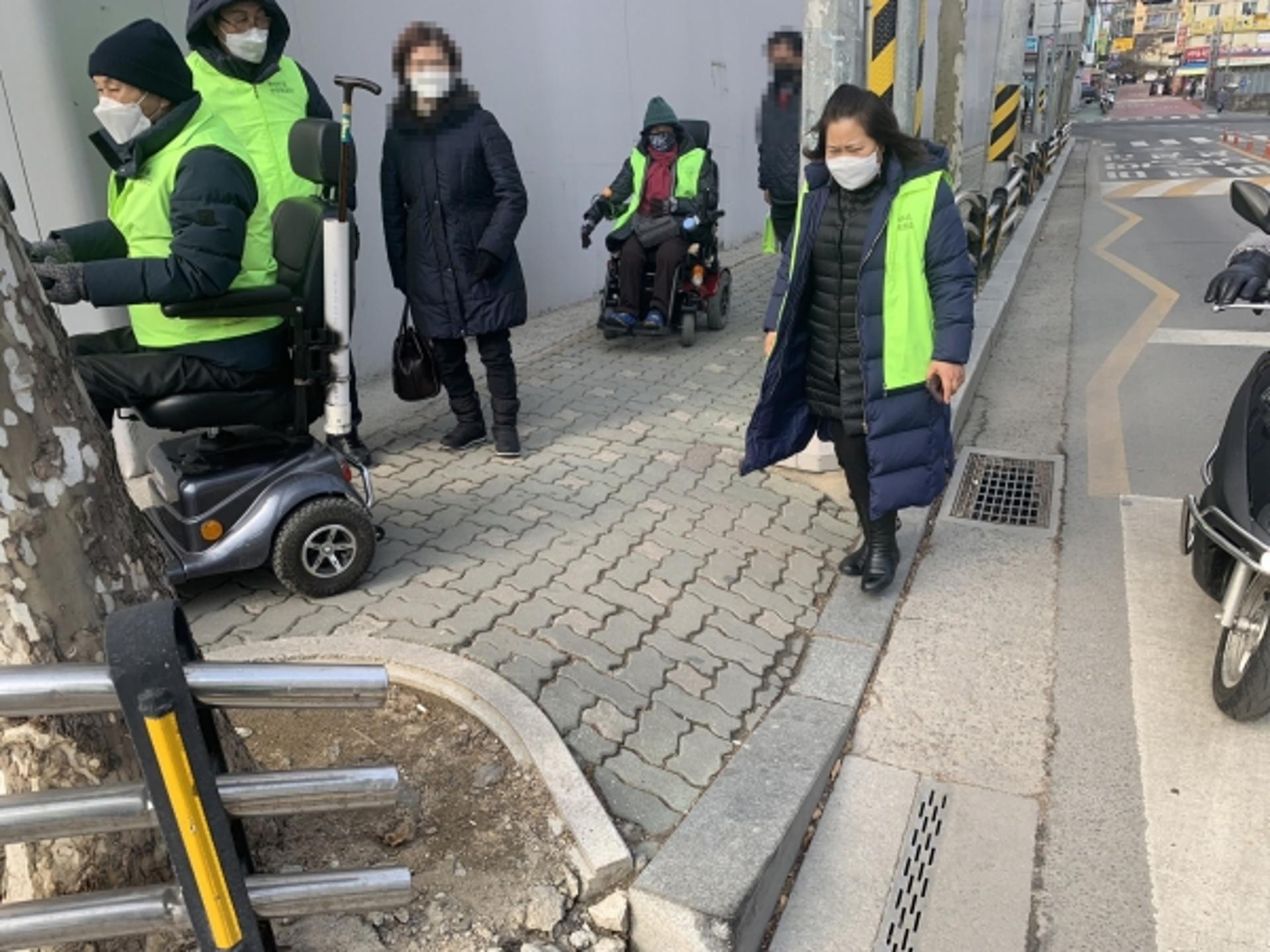 구리시, '장애인 편의시설 점검단' 확대 운영…적극행정 펼쳐