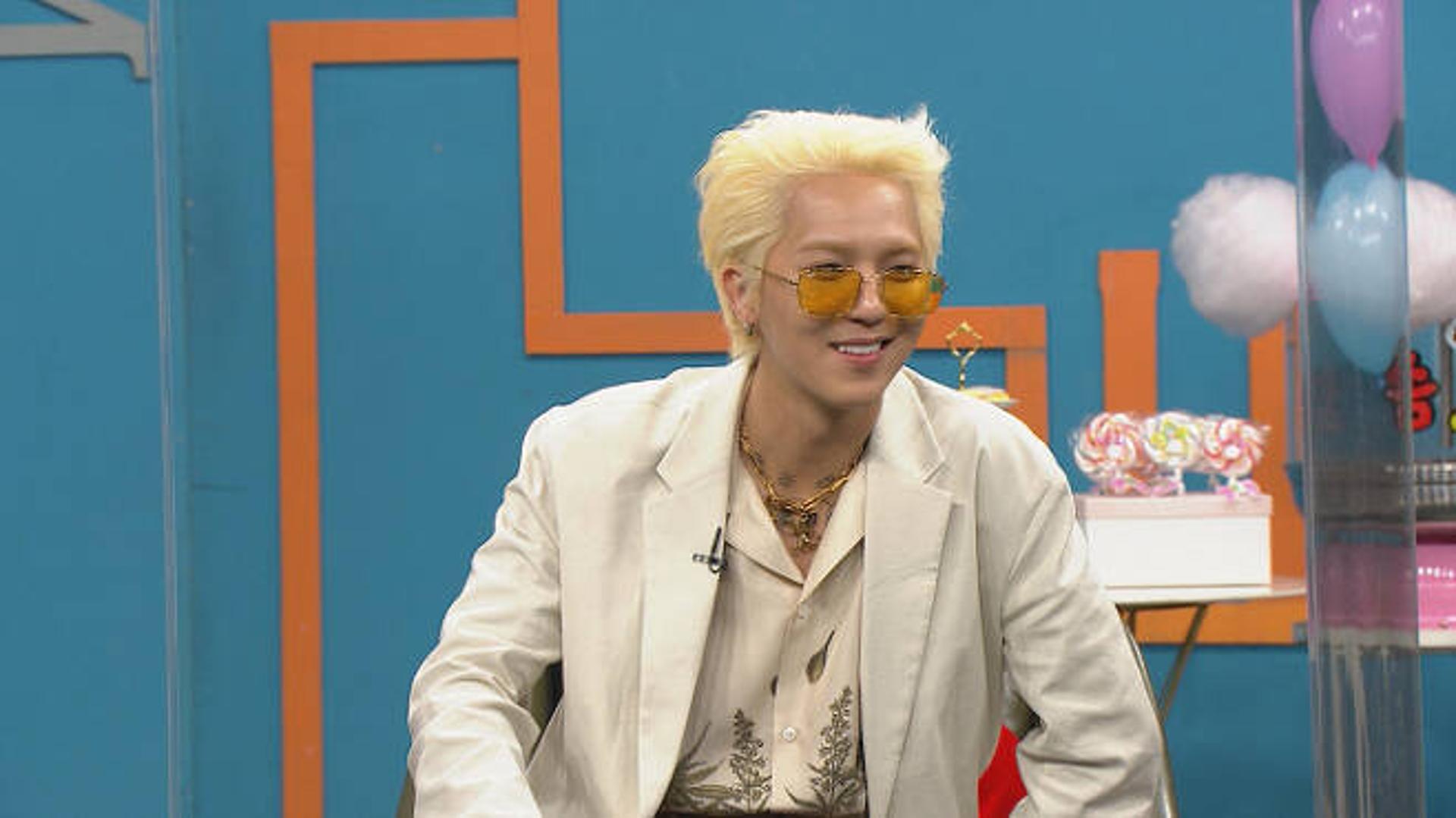 송민호 저작권료 얼마… "집·외제차·별장 다 샀다?"