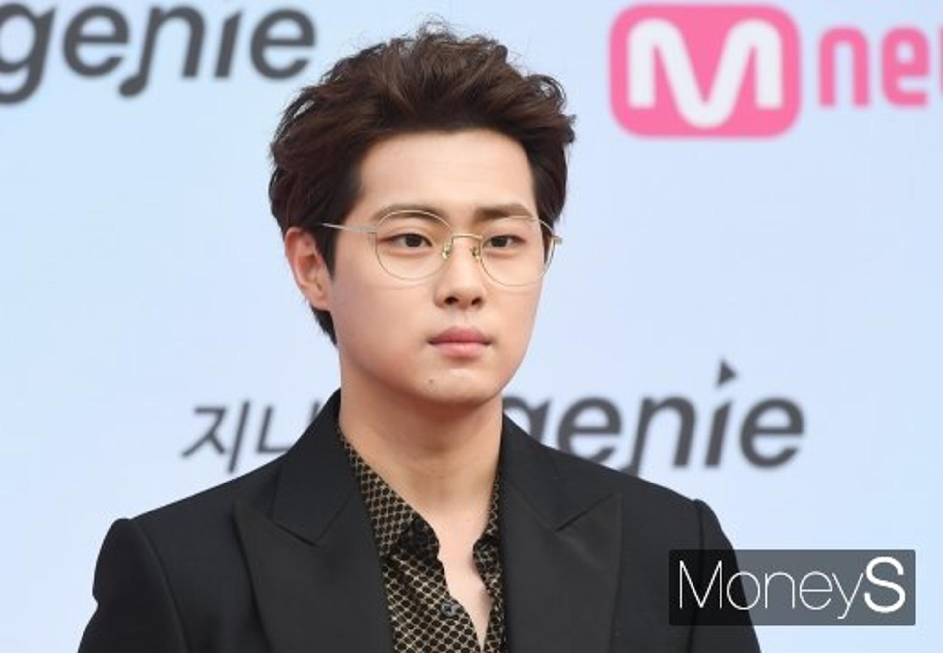 "소속사 공개 검증해라"… 조병규 학폭 폭로자, 압박까지?