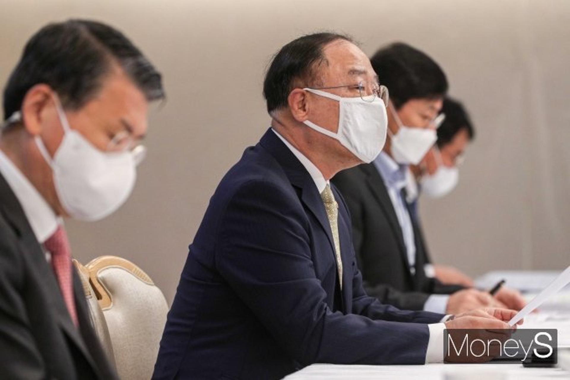 규제 사각지대 농협… 'LH 투기' 사태에 우회대출 도마 위