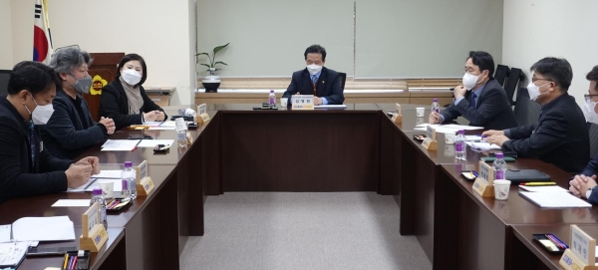 경기도의회, '사모펀드의 시내버스 운송사업 진출' 토론회 개최