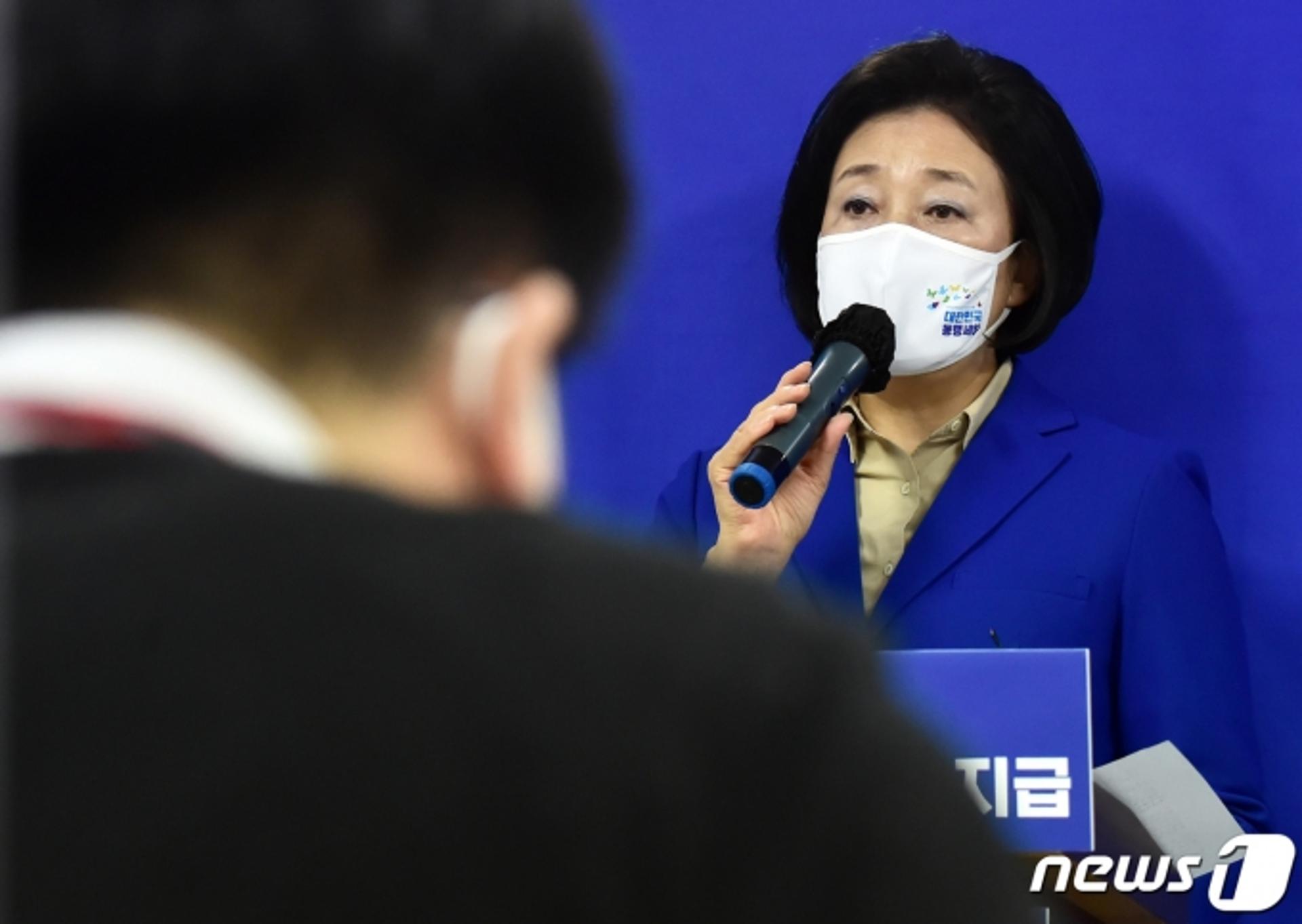박영선, 강북구 찾아 "주택공급, 경전철 동북선 조기 개통 추진"