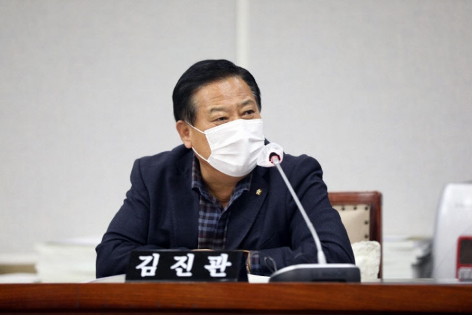 수원시의회, 소상공인·자영업자 재난지원금 지원근거 마련…개정조례 공포