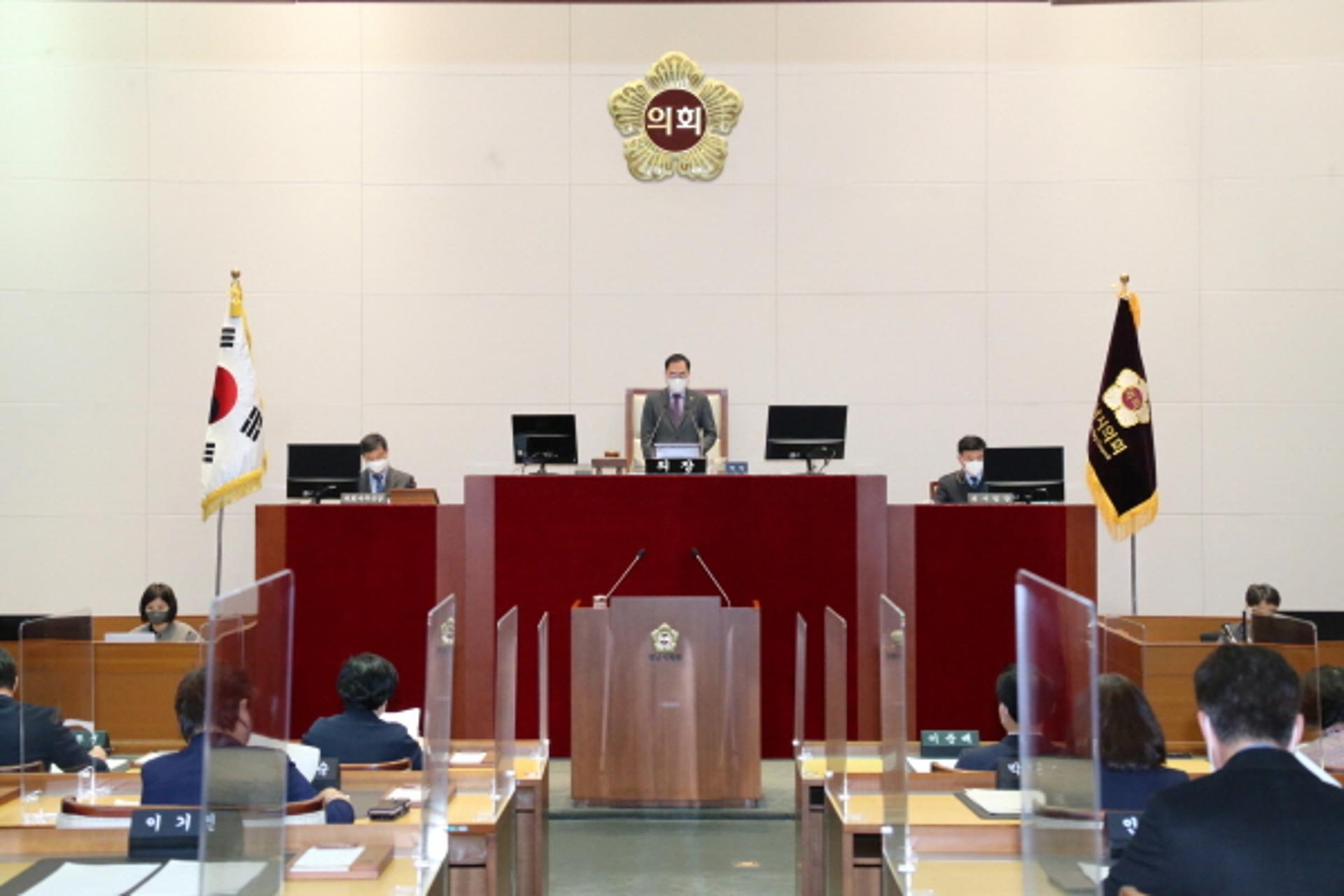 성남시의회, 제261회 임시회 폐회…막말파동 '오점'